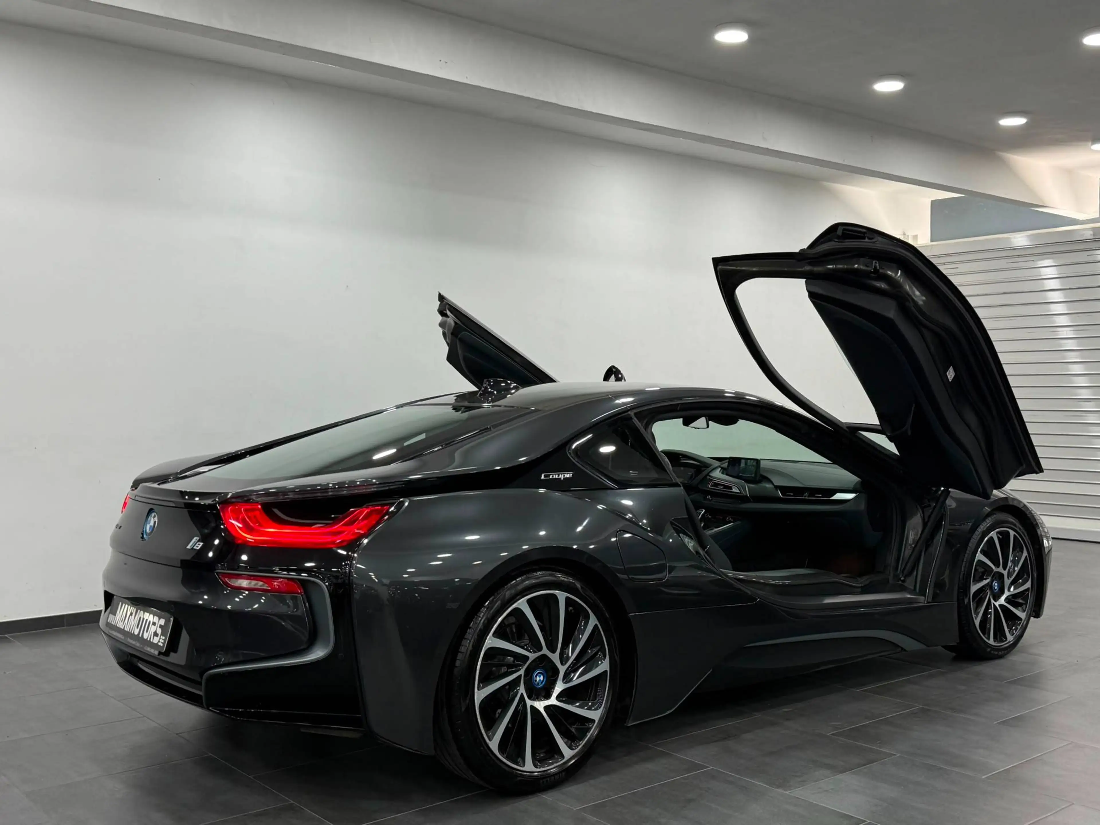 BMW i8 Coupé Facelift 2018 Carplay Touchscreen Full Service — photo 10