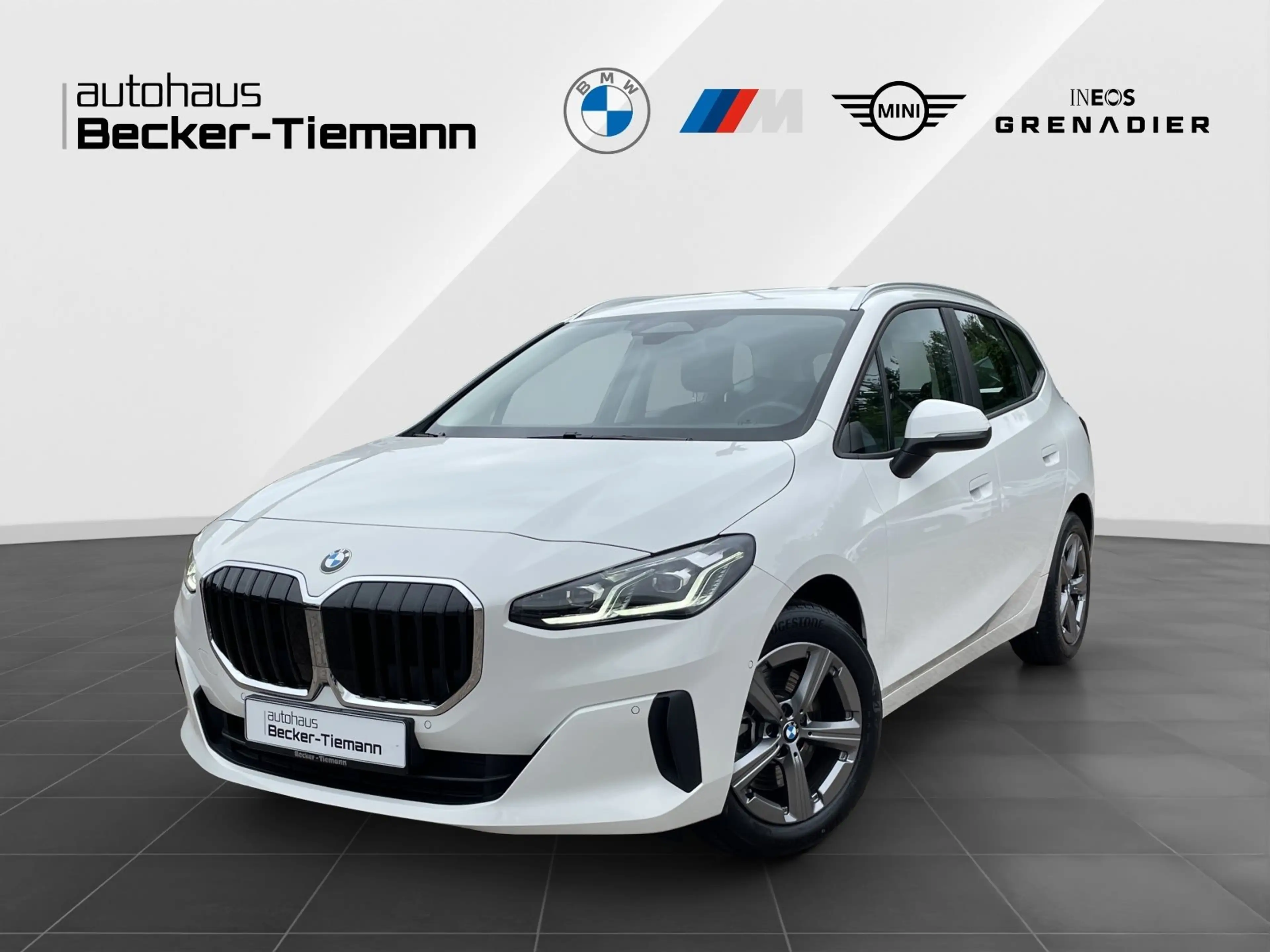 BMW 223 i xDrive Active Tourer/ AHK/ Adap. LED/ RFK