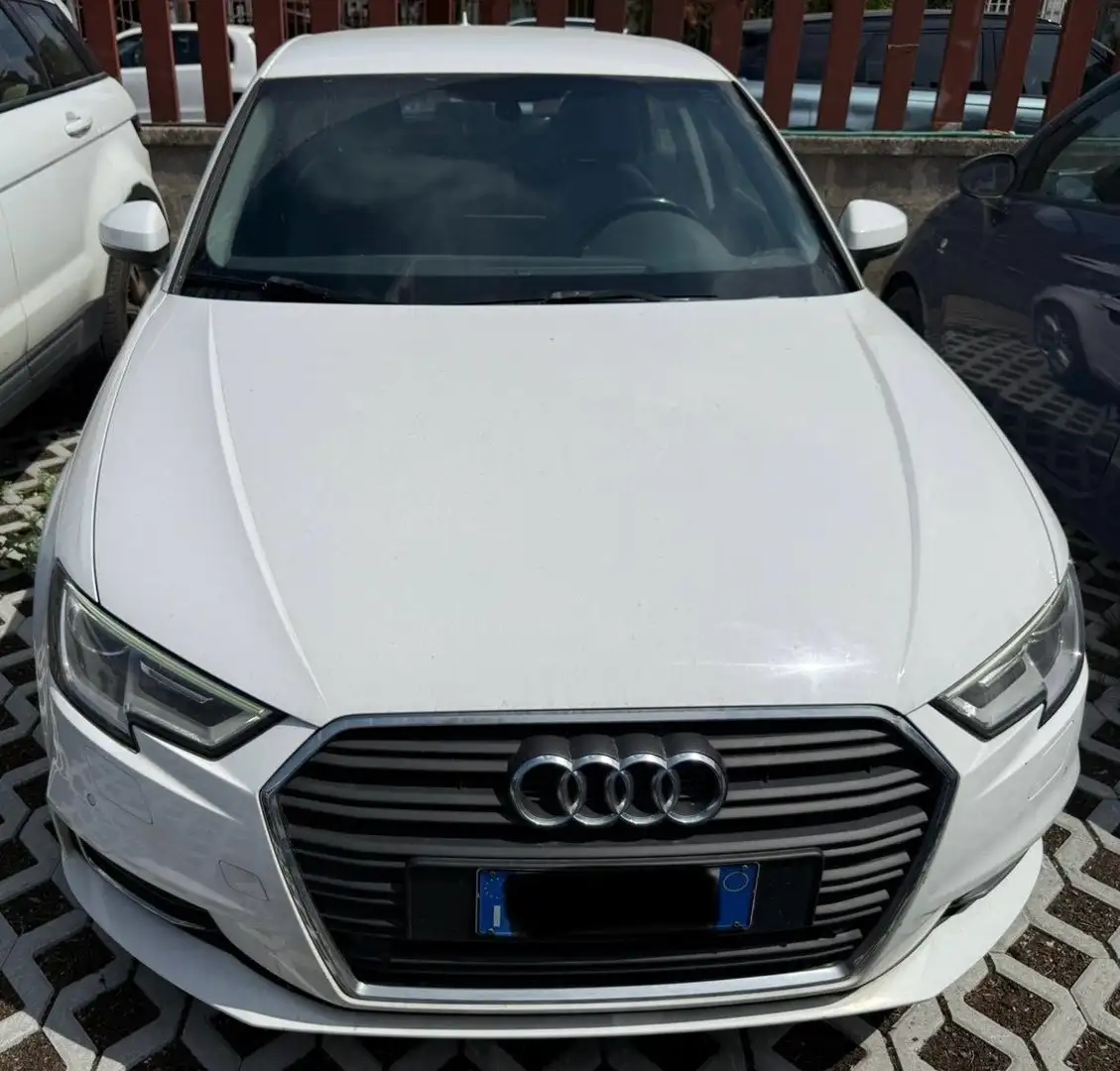 Audi A3 A3 SPB 1.6 TDI Sport Bianco - 2