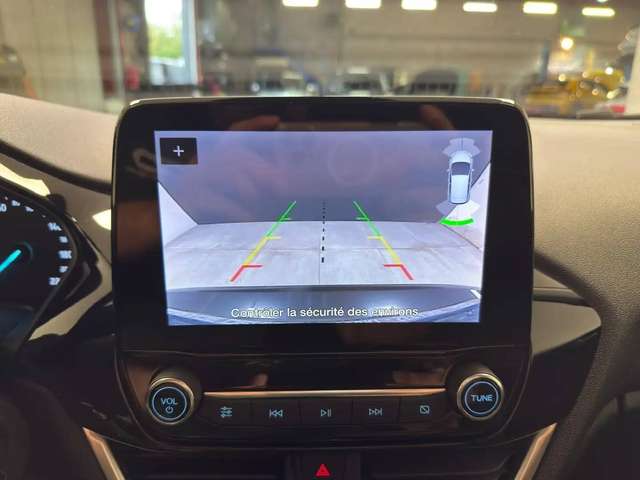 Ford Fiesta — photo 16