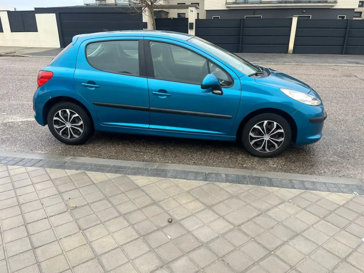 Peugeot 207 1.4HDI XT Azul - 1