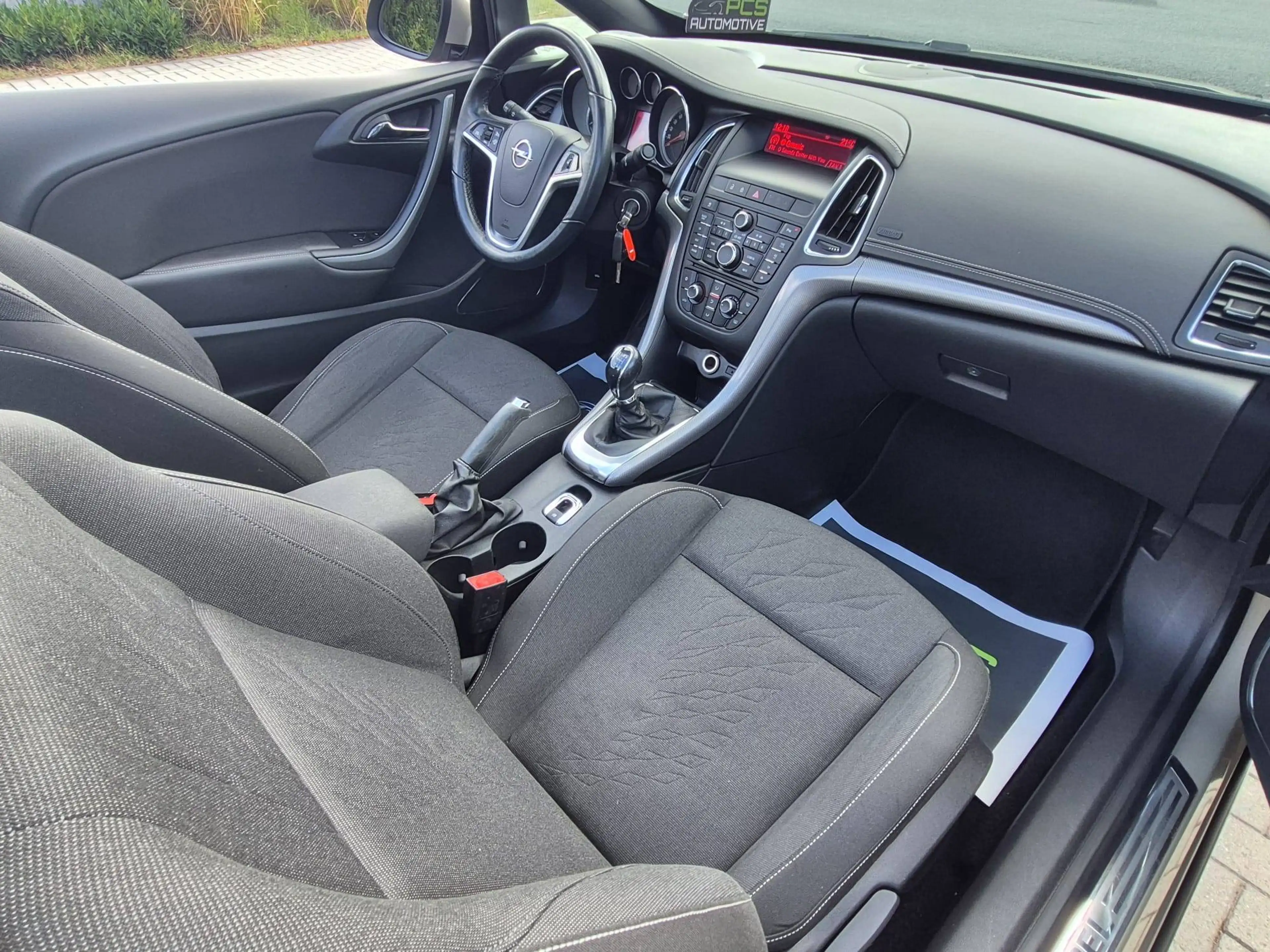 Opel Cascada 1.4 Turbo / Uit Overname / 12 maanden waarborg — photo 13