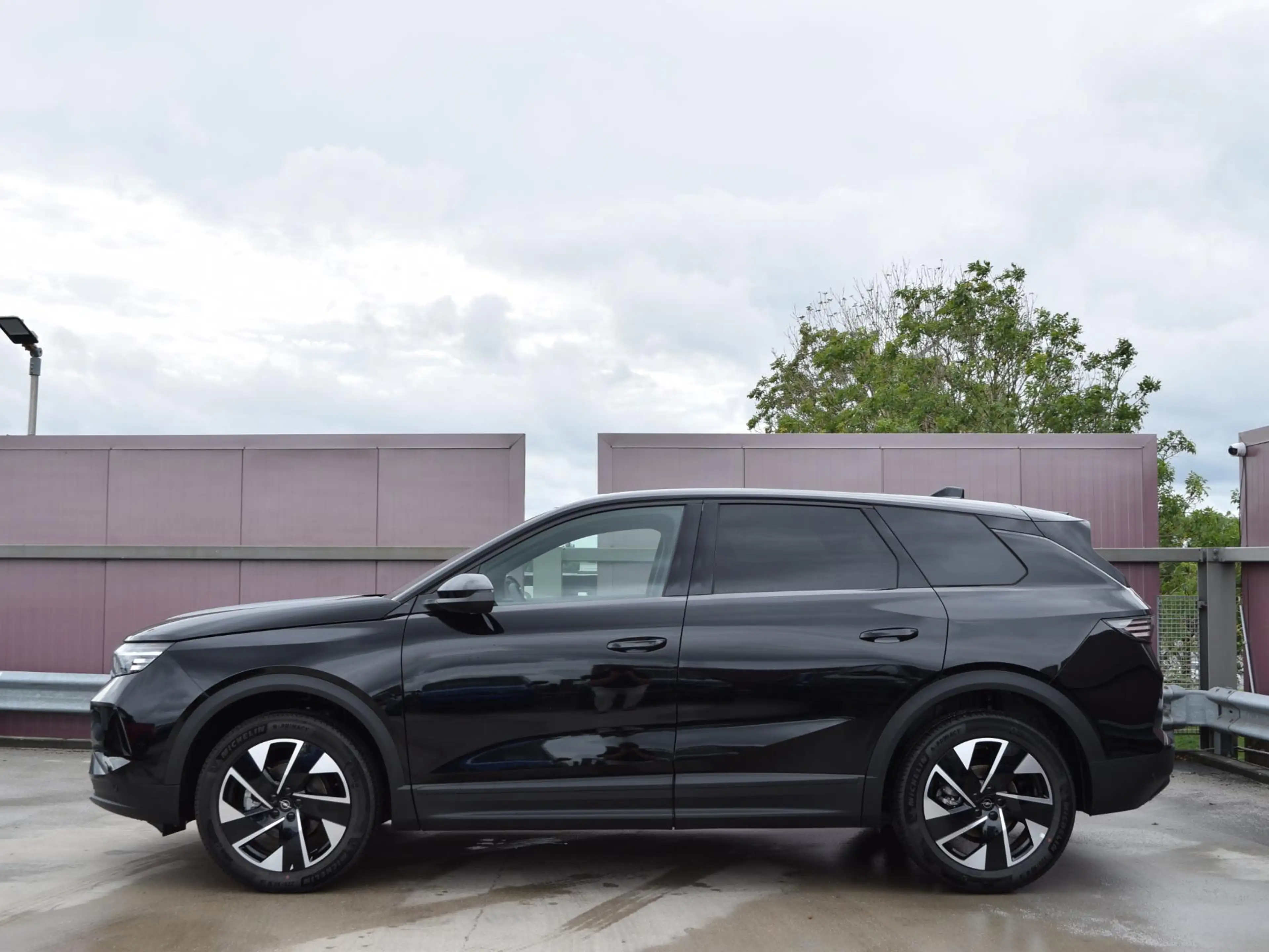 Opel Grandland 1.2 Turbo Hybrid Business Edition | AUTOMAAT | 145 — photo 2