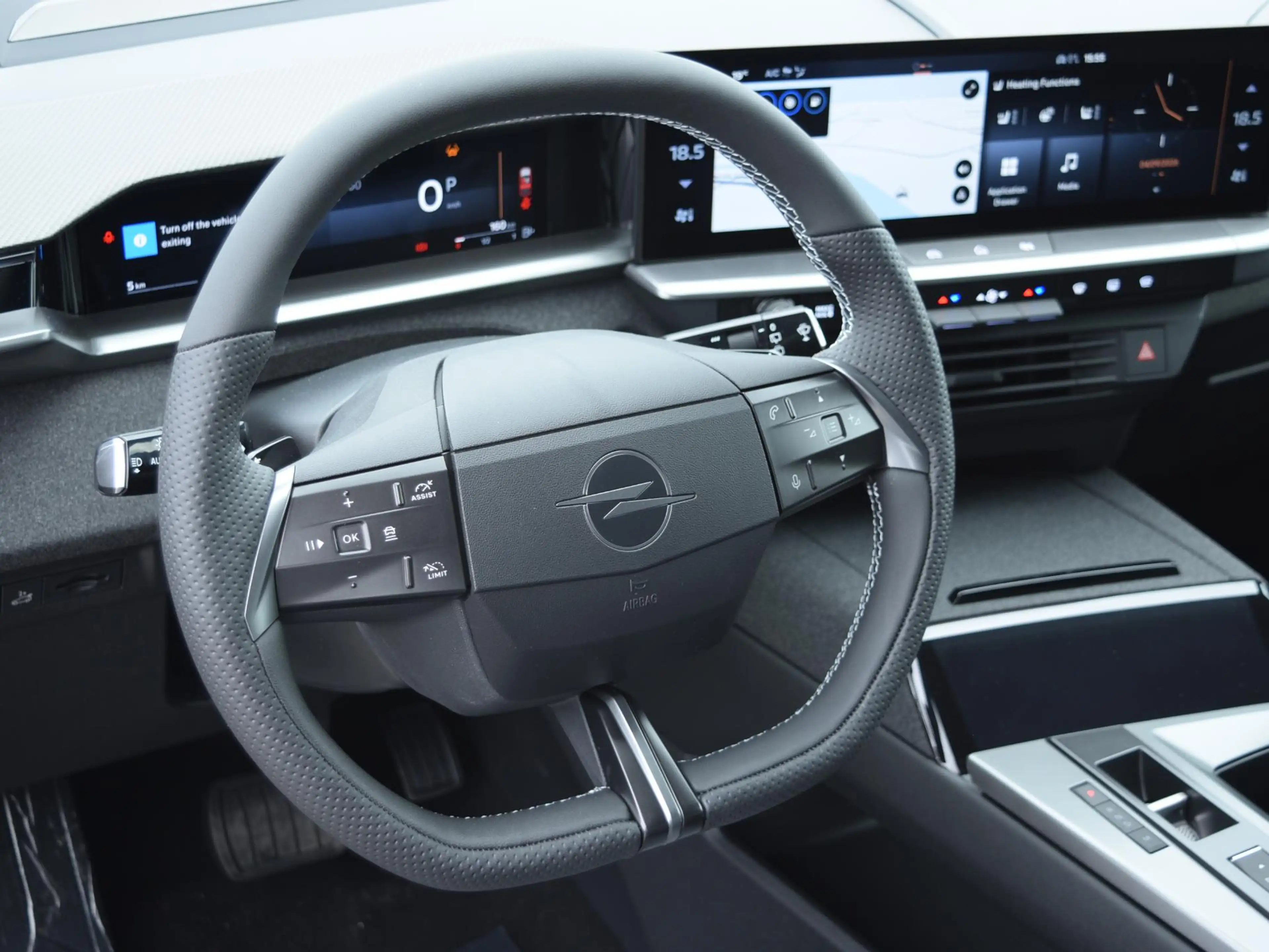 Opel Grandland 1.2 Turbo Hybrid Business Edition | AUTOMAAT | 145 — photo 6