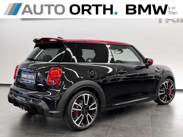 MINI John Cooper Works SP-AUT. PANO HUD KAMERA ACC HK