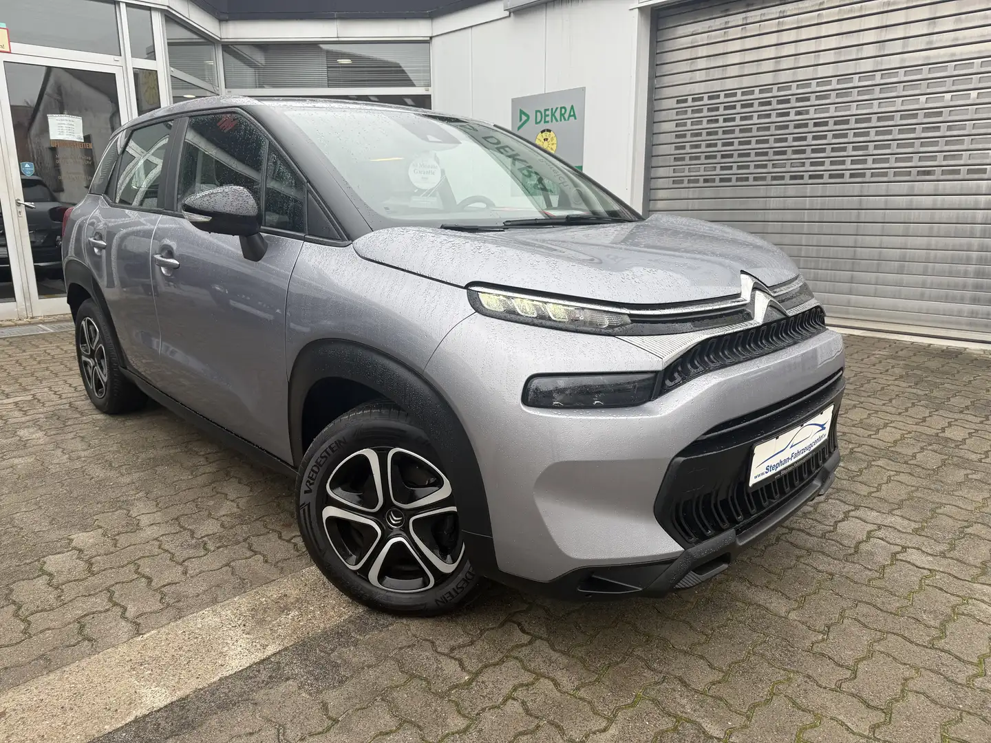 Citroen C3 Aircross Feel 5trg. mit Klima/Navi/ABS/ESP/Met./MFL/ZV/EFH/ - 1