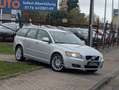 Volvo V50 Kombi 2.0 Momentum*1-HAND*TEMPOMAT*AHK ! Silber - thumbnail 2