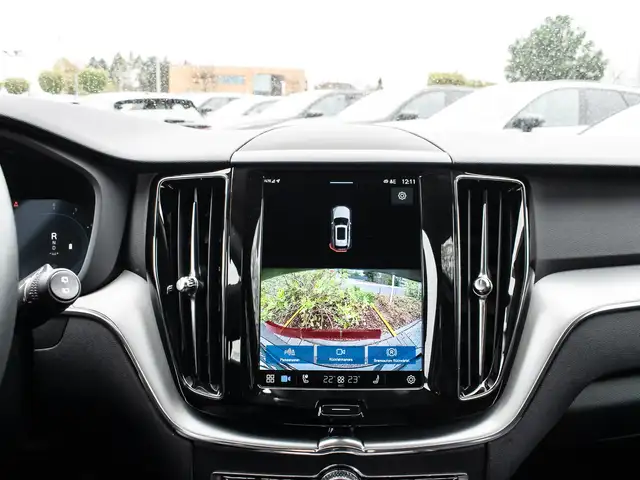 Volvo XC60 view 15