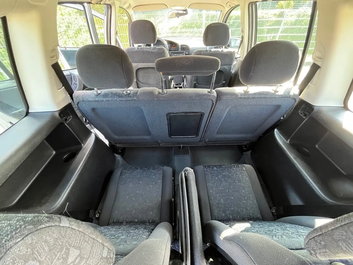 Opel Zafira Zafira 1.6 ( 16V )-Elegance -7 Sitzer Tüv neu Сірий - 2