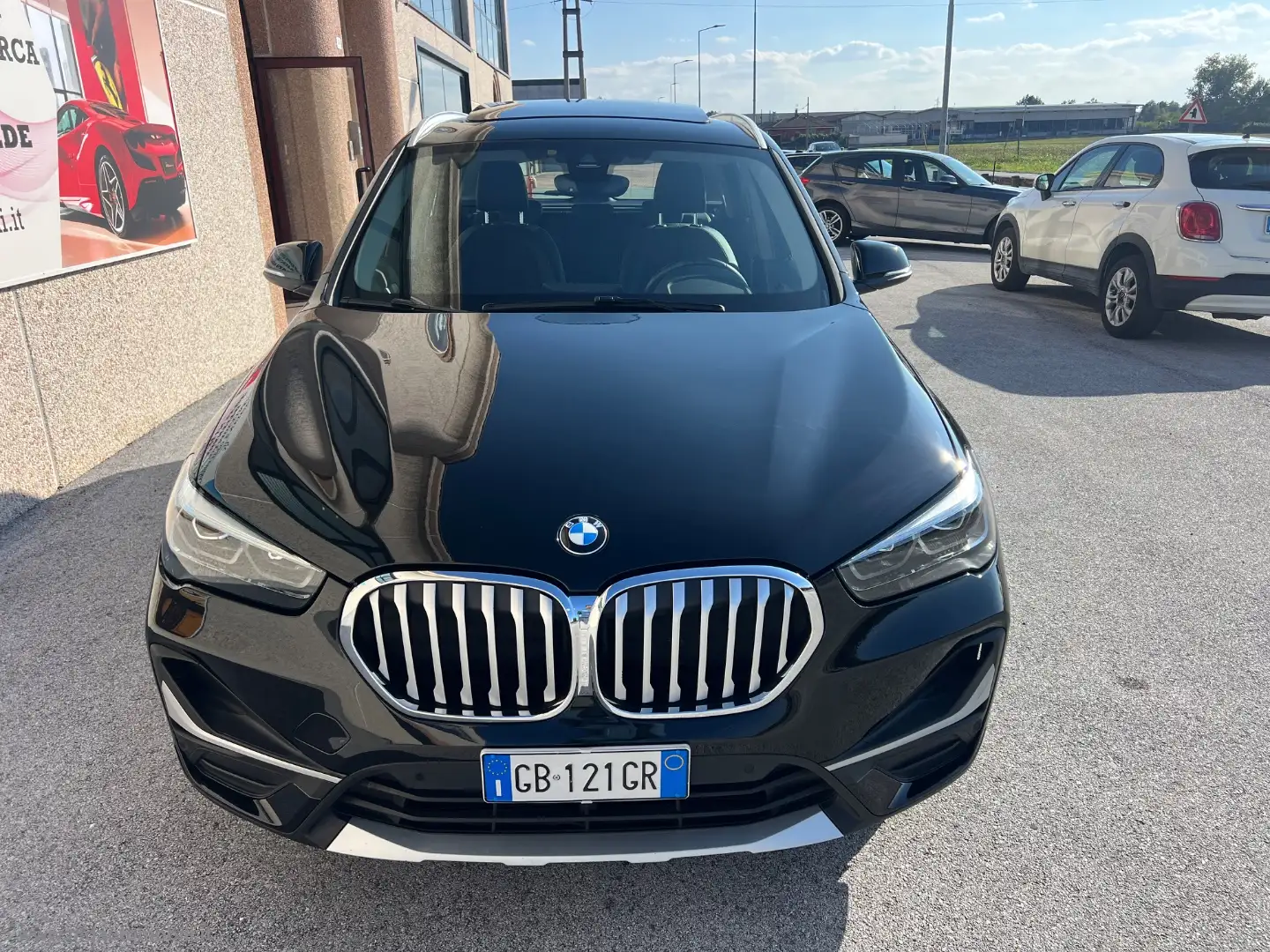 BMW X1 sDrive18d xLine Plus TETTO 18 CAMERA Noir - 2