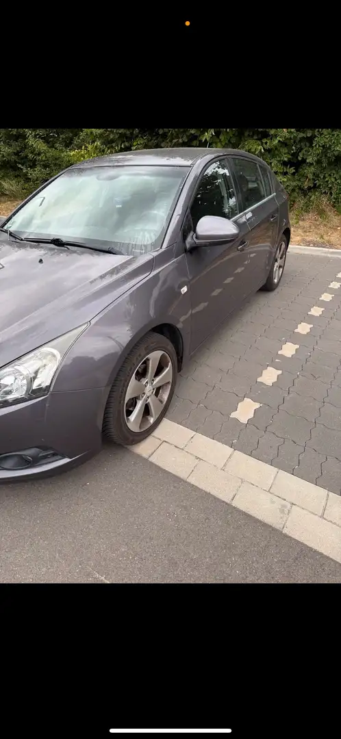Chevrolet Cruze LTZ Grau - 2