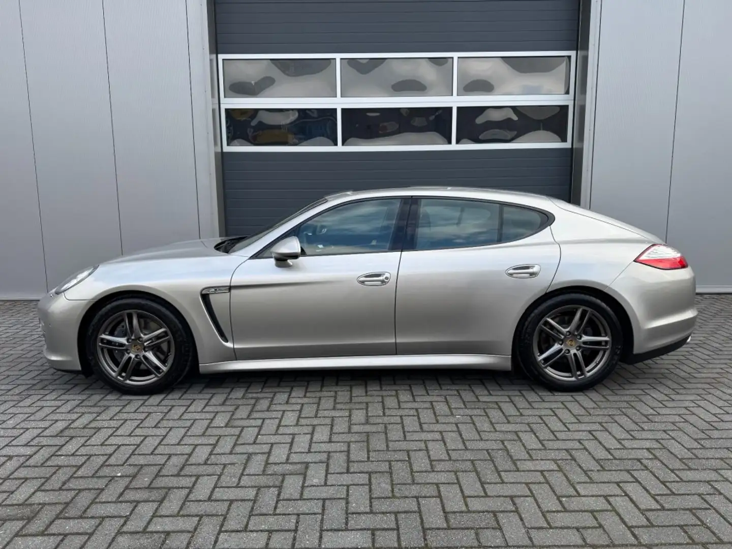 Porsche Panamera 3.6 PDK 172,000 km Grijs - 1