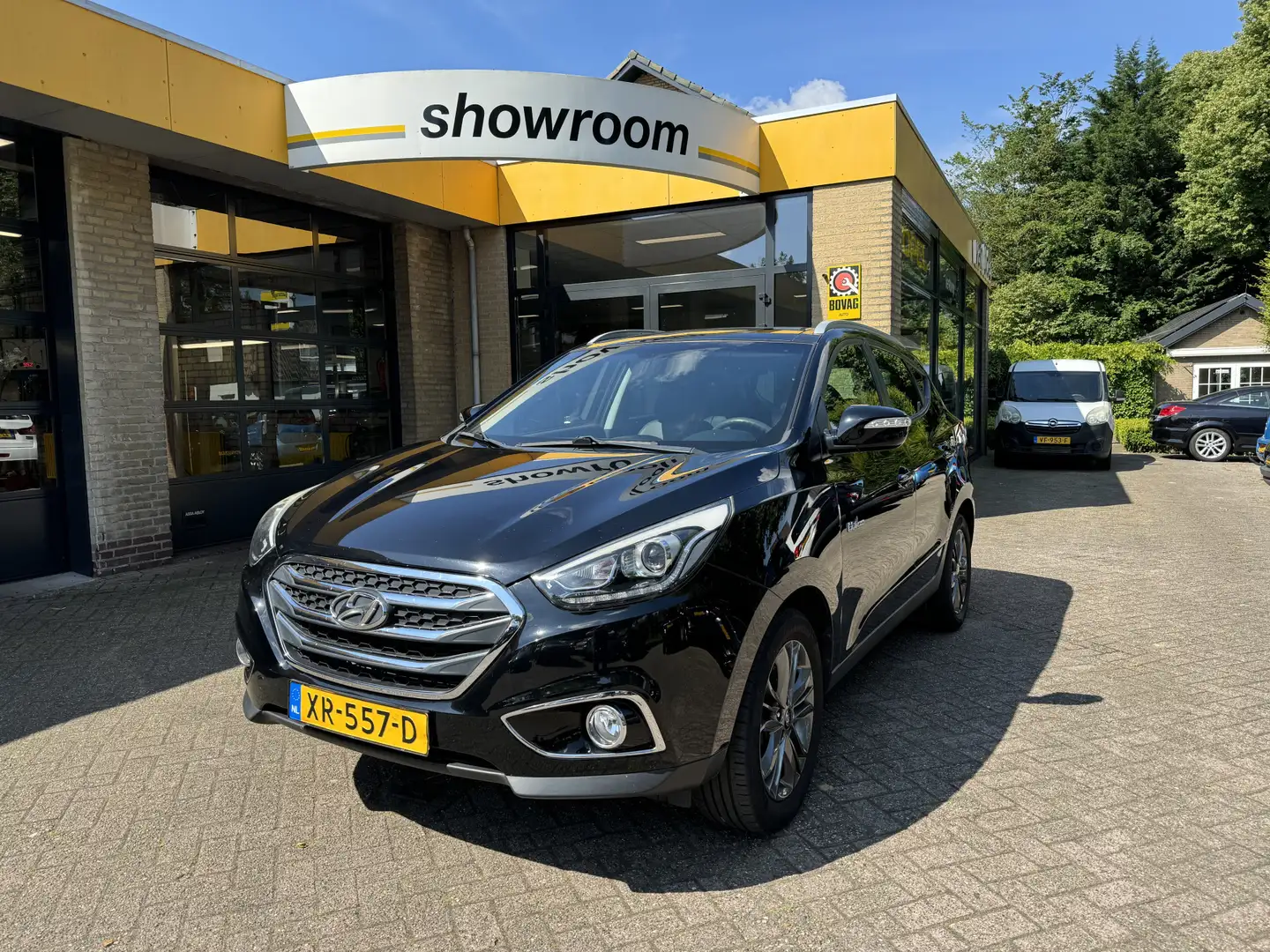 Hyundai iX35 1.6i GDI i-Vision PanoSchuifdak Navi Camera Zwart - 1