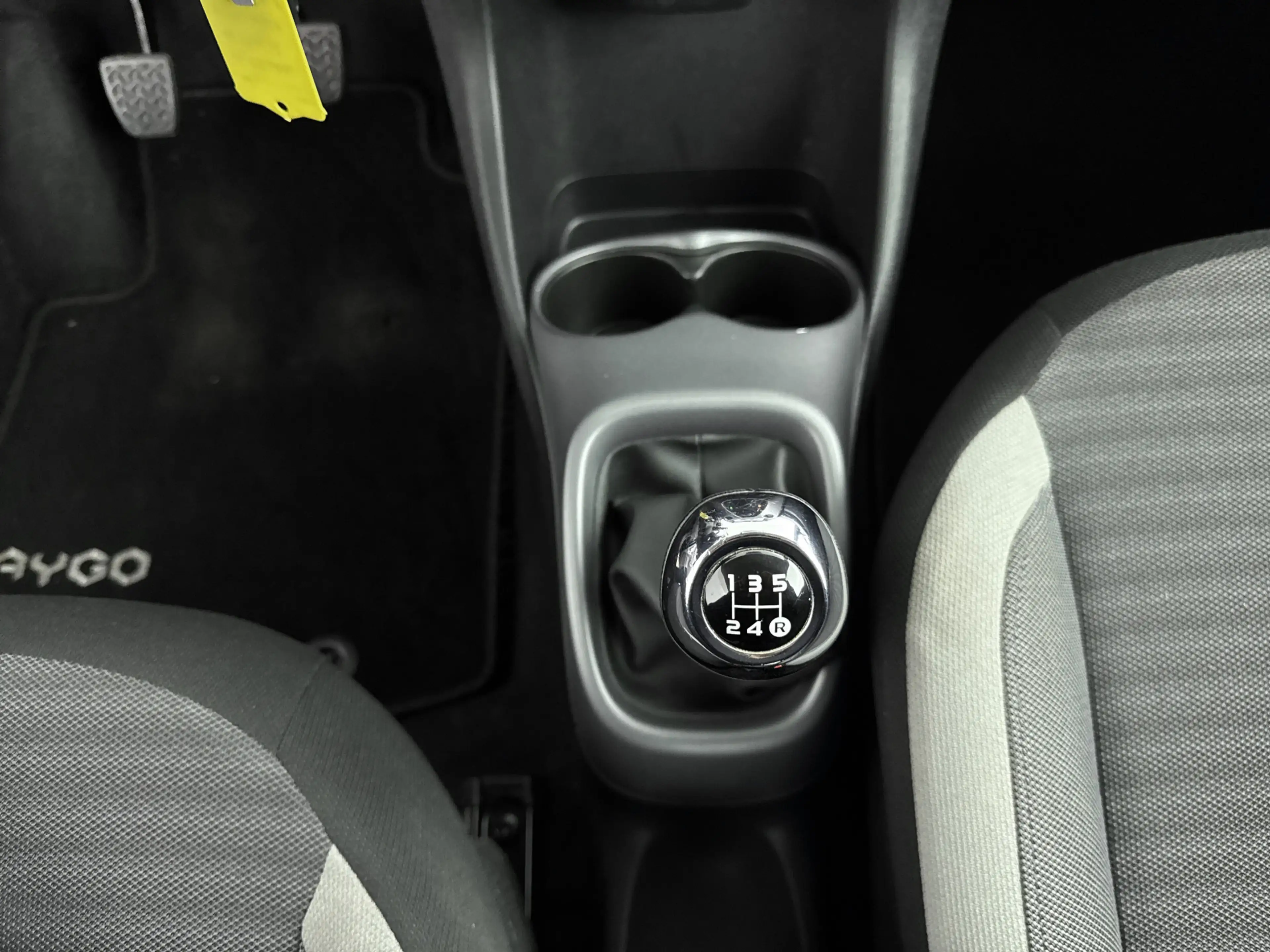 Toyota Aygo 1.0 VVT-i x-play | Airco | Cruise Control | Achter — photo 10