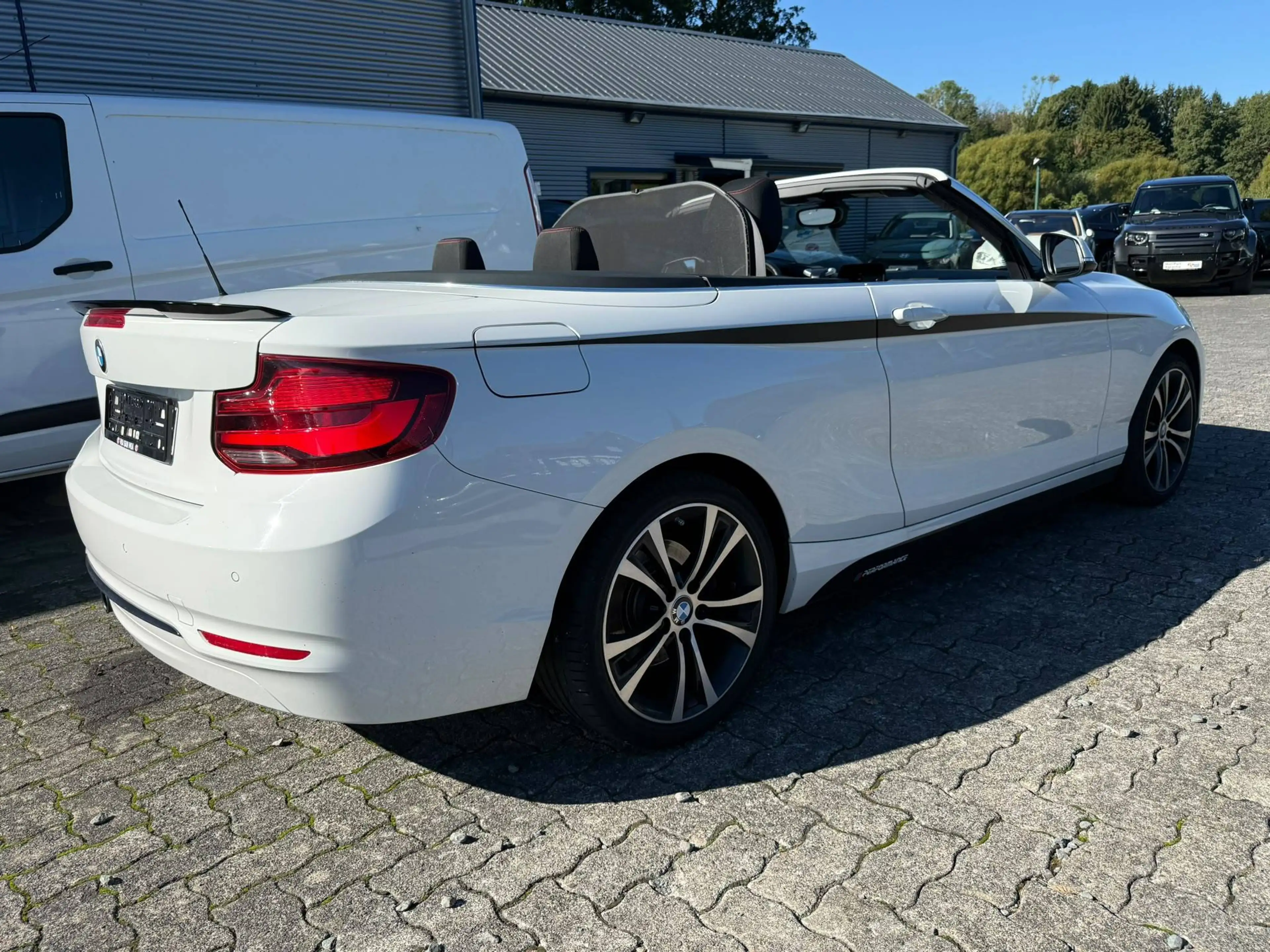 BMW 230 230 i Sport Line, LED, ACC, Navi, Windschott — photo 5