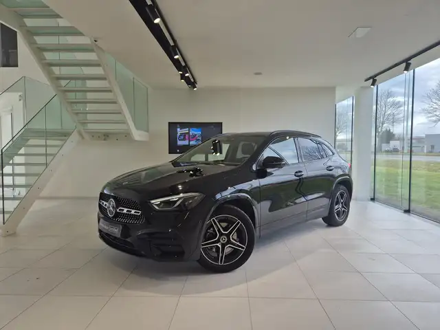 Mercedes-Benz GLA 250 e AMG Line | Panoramisch Dak | 360° Camera | Elekt