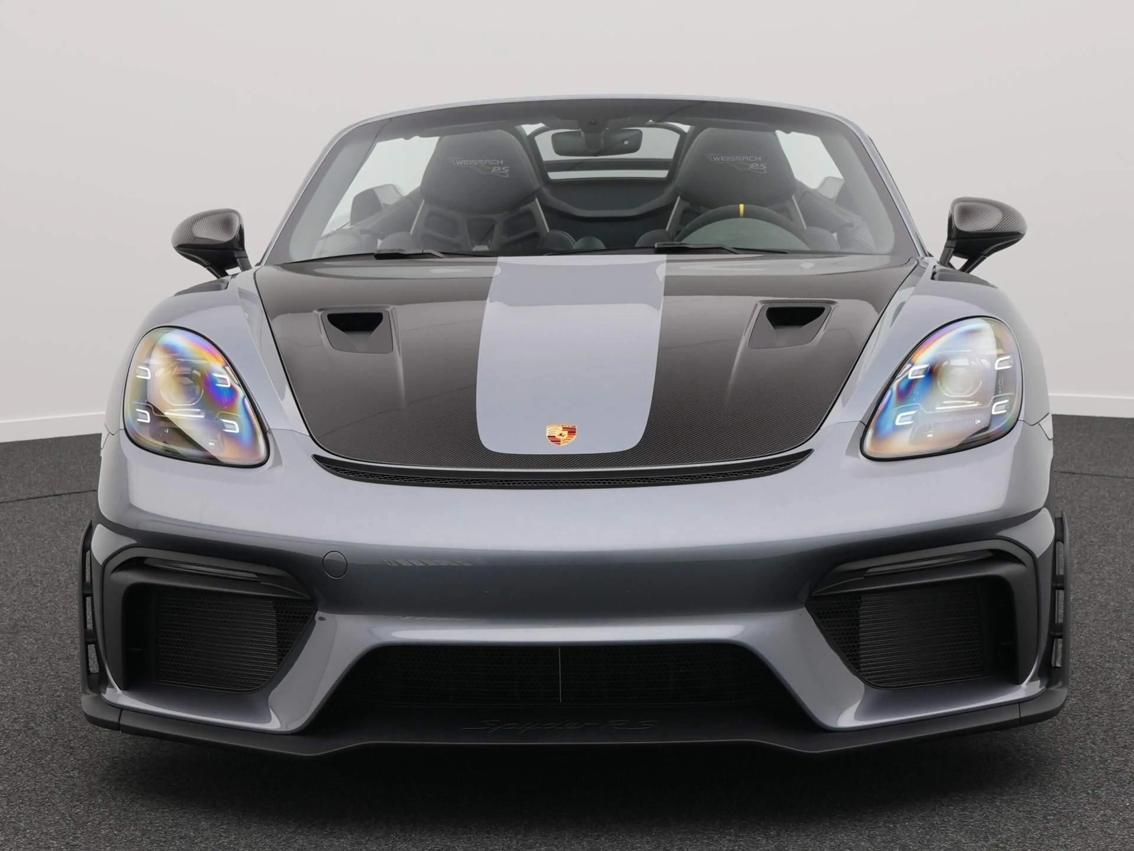 Porsche 718 Spyder RS — photo 8
