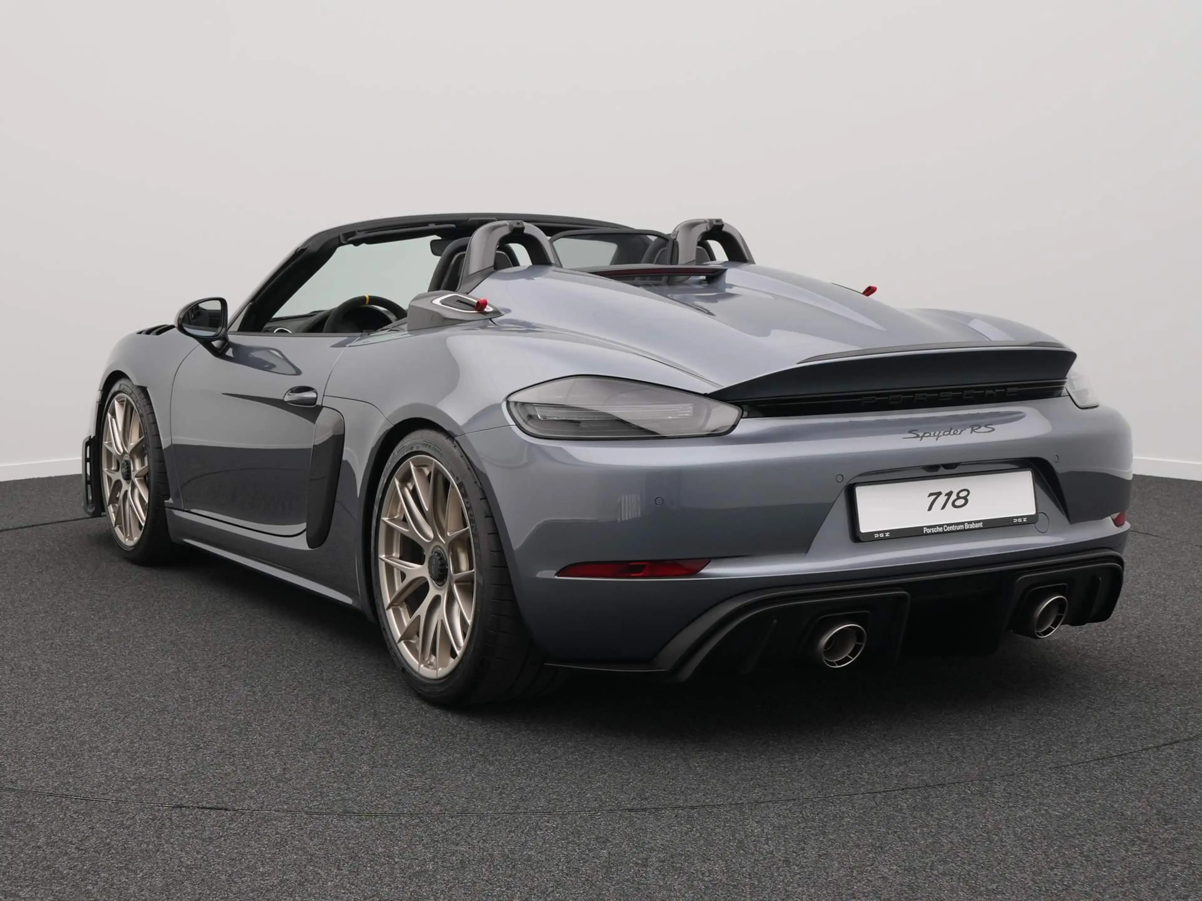 Porsche 718 Spyder RS — photo 3