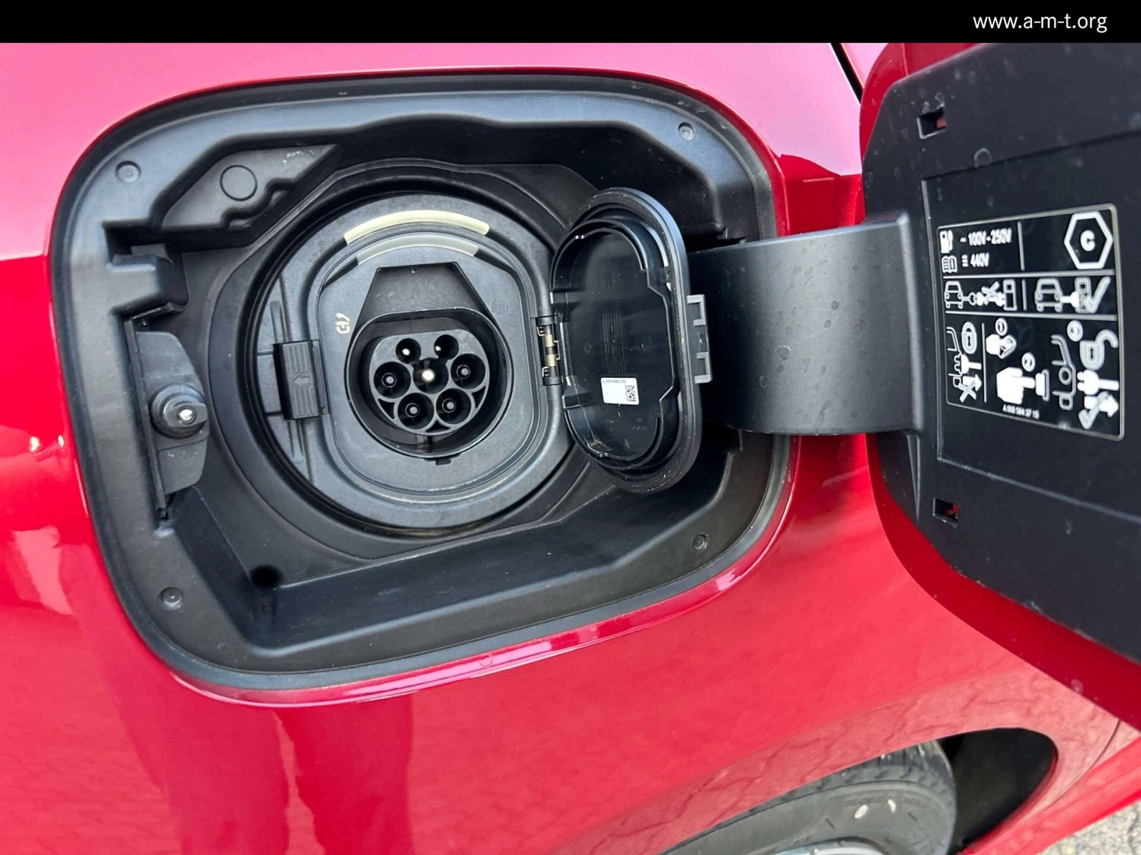 Mercedes-Benz A 250 A 250 e EQ PHEV Techn. AMG Line/Winter/Totwinkel — photo 15