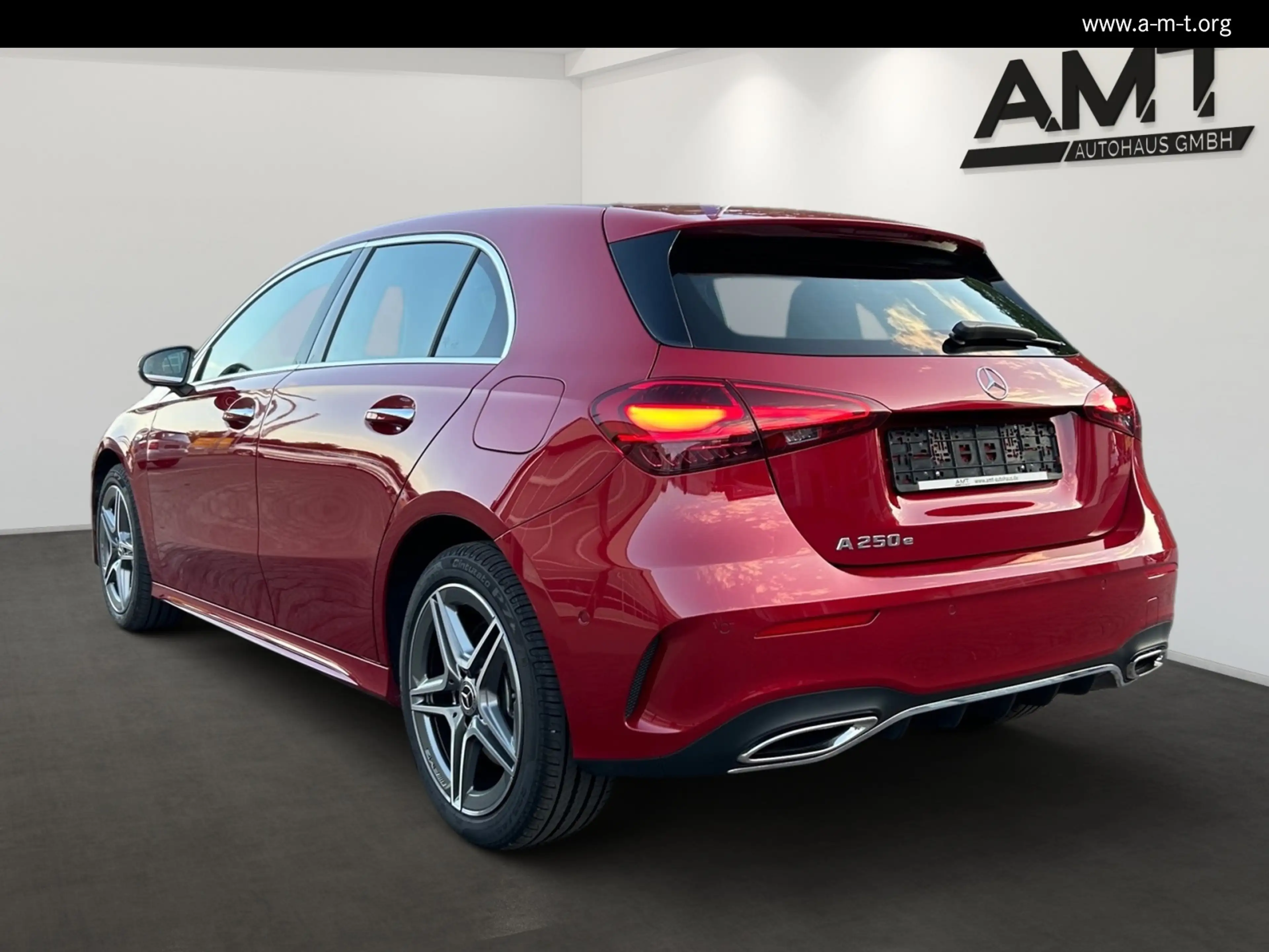 Mercedes-Benz A 250 A 250 e EQ PHEV Techn. AMG Line/Winter/Totwinkel — photo 4