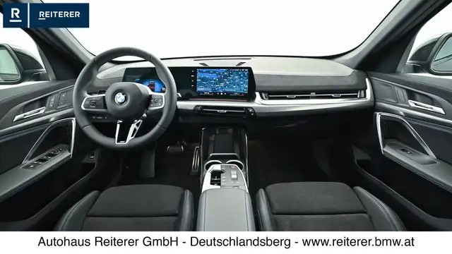 BMW X1 view 13