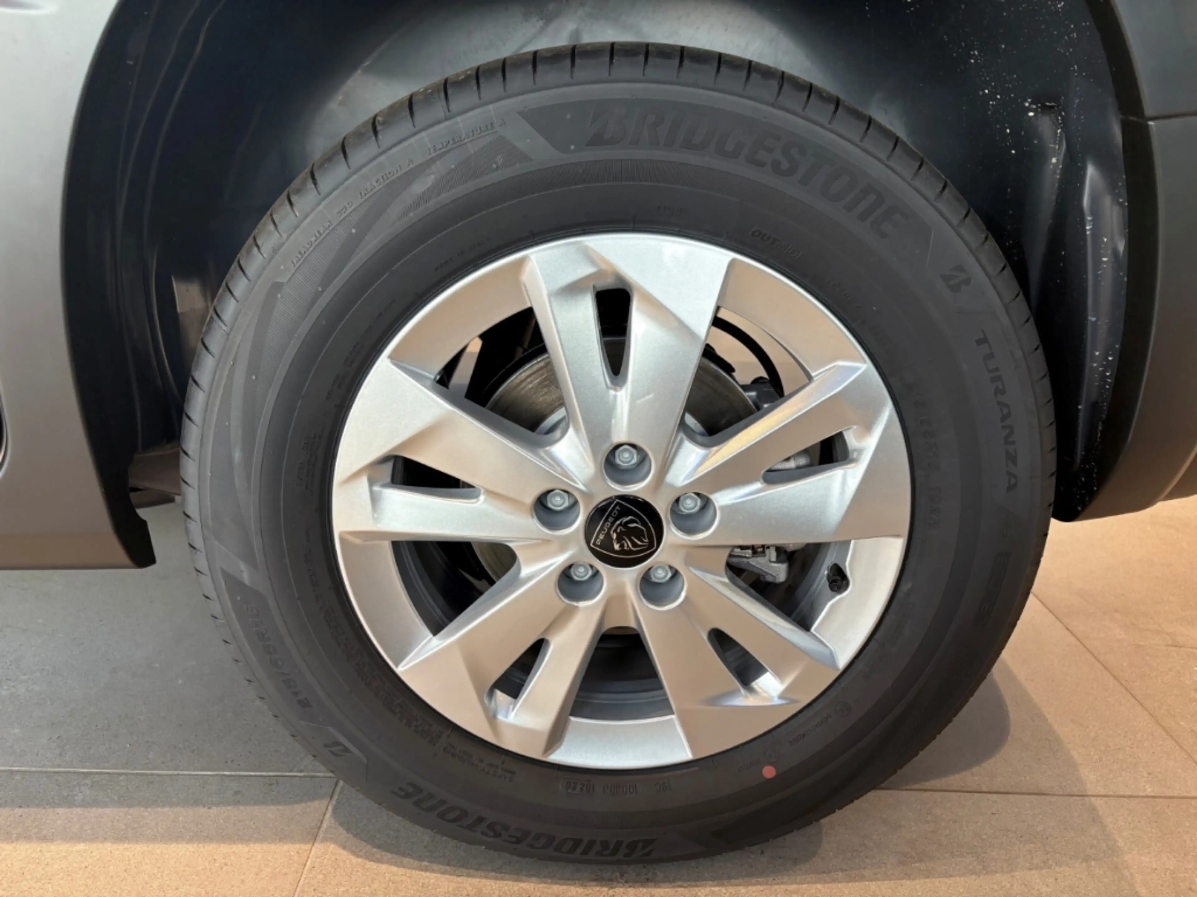 Peugeot Rifter N1 L1 Allure Diesel 130 EAT8 KAMERA DAB — photo 13