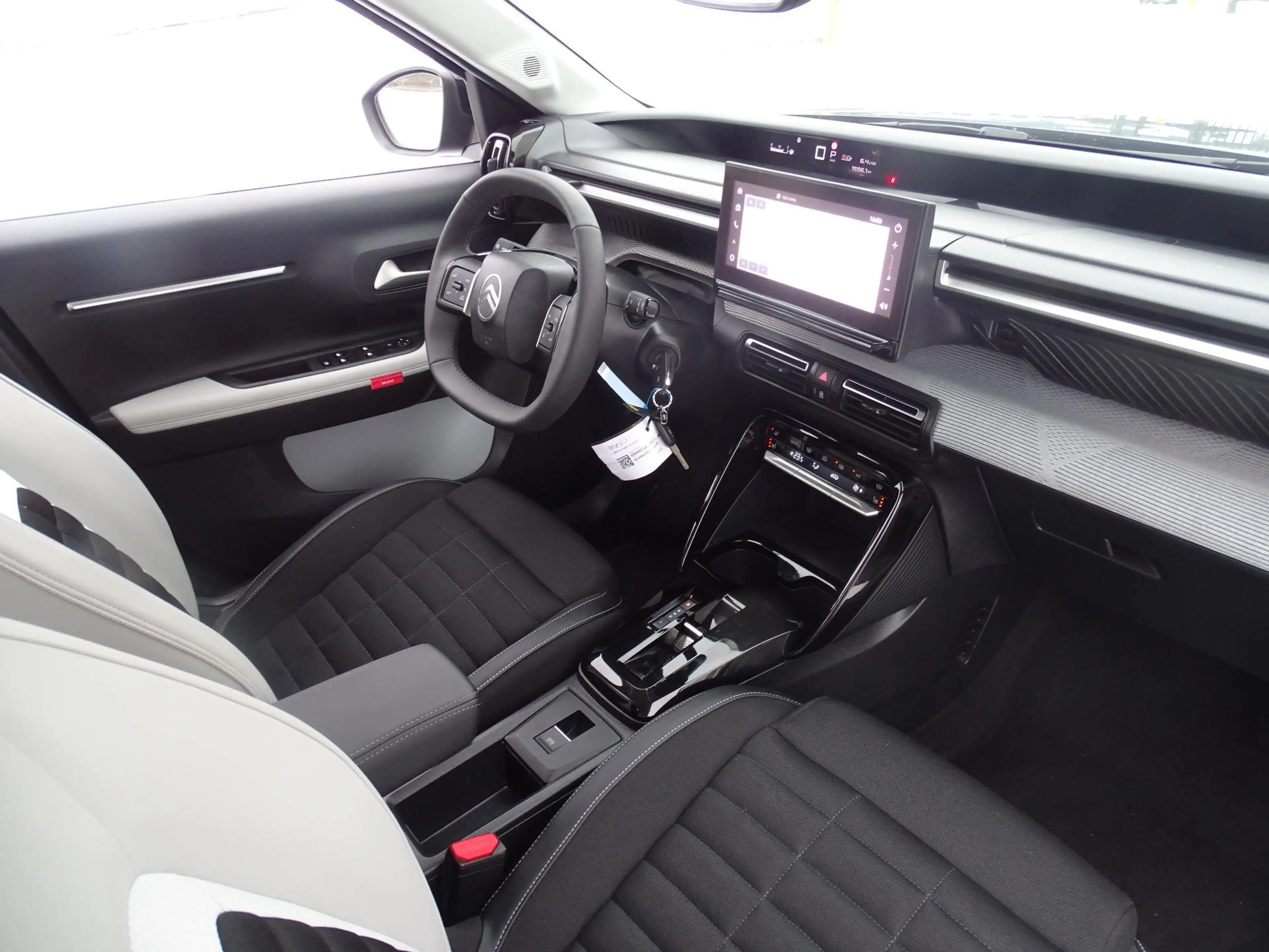 Citroen C3 Aircross Hybrid 145 ch Automatic MAX — photo 13
