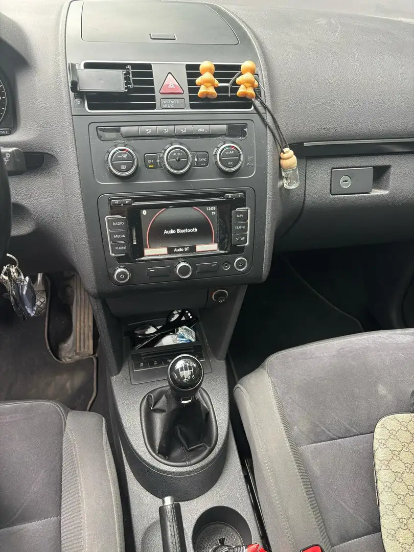 Volkswagen Touran Touran 1.6 CR TDi Highline BMT Start Noir - 2