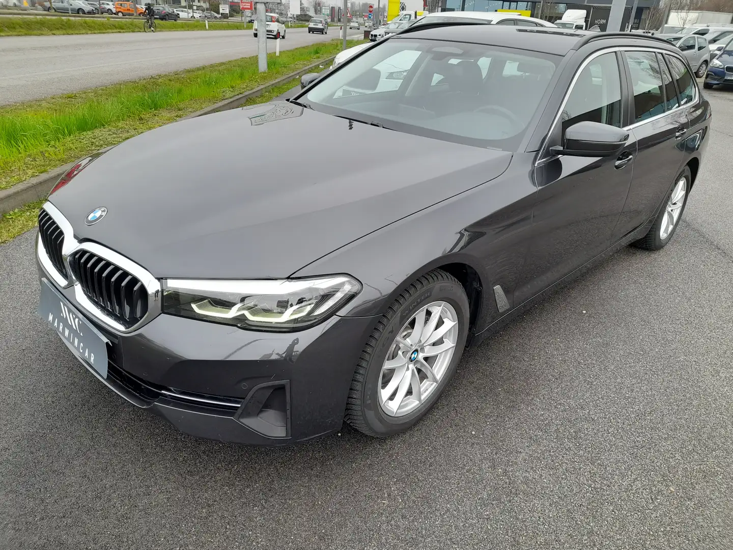 BMW 520 520d Touring mhev 48V xdrive Bus aut TAGLIANDI BMW Grijs - 2
