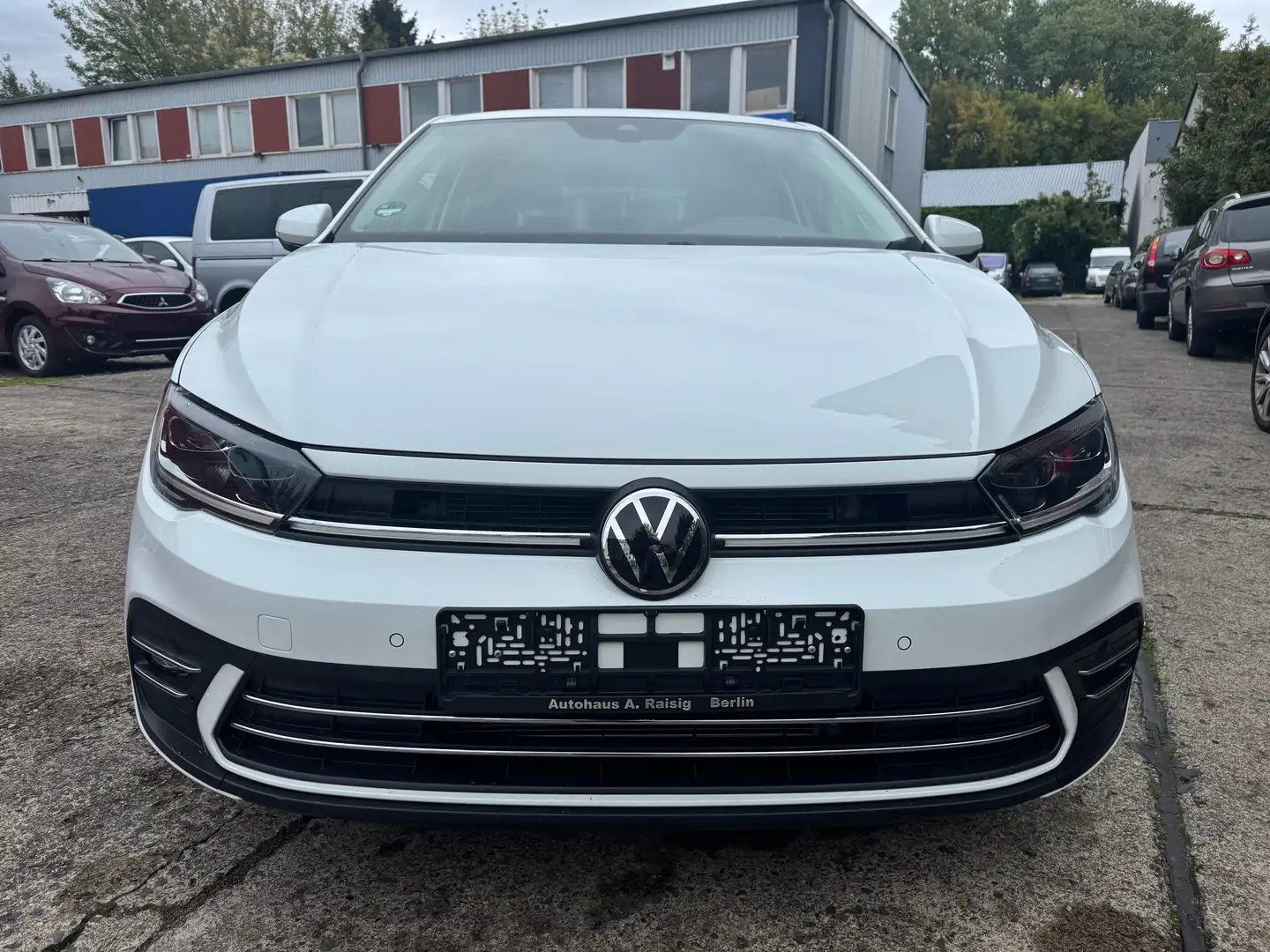Volkswagen Polo 1.0L Style AUTOMATIK / ACC / KLIMA Weiß - 2