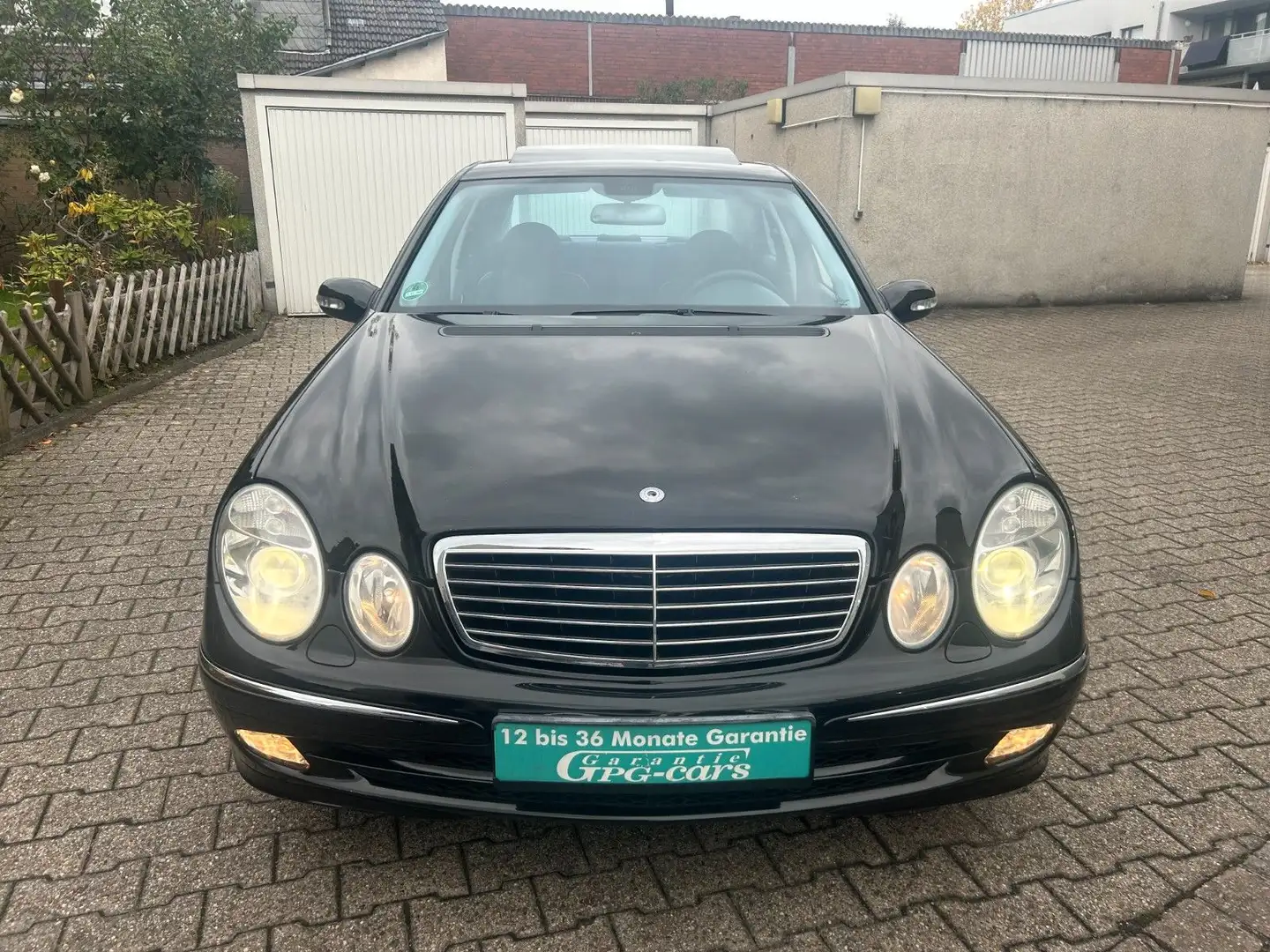 Mercedes-Benz E 240 E -Klasse Lim. E 240 Aut, TEIL-LEDER XENON Schwarz - 2