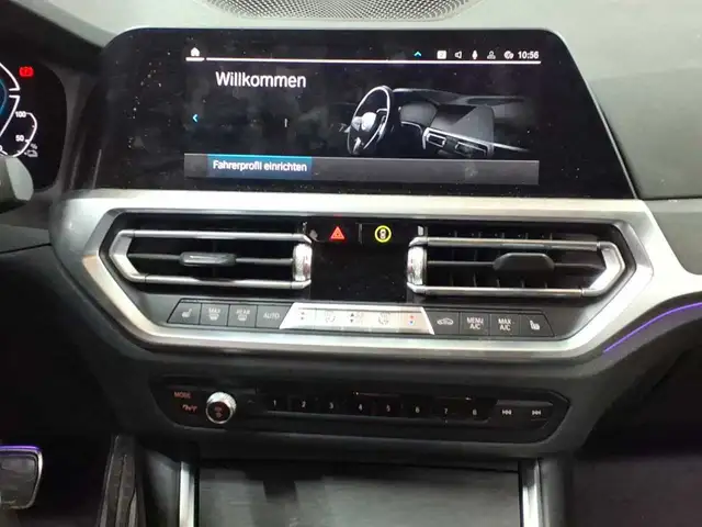 BMW 3 Series view 6