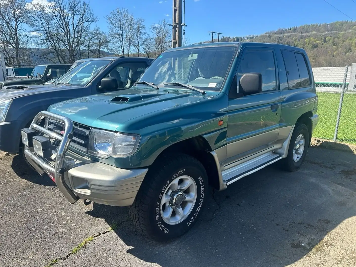 Mitsubishi Pajero 2.5 TD GLS Vert - 2