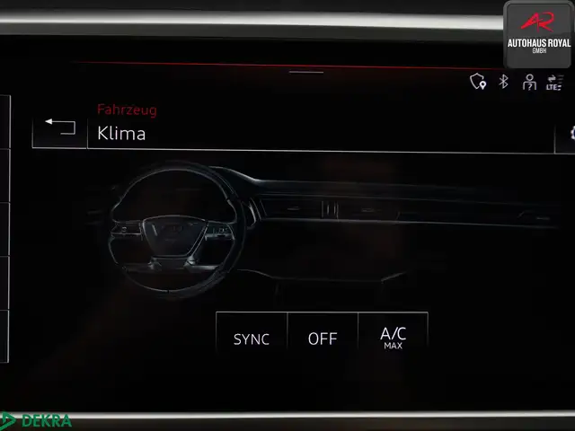 Audi A6 view 13