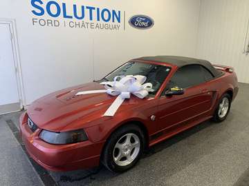 MUSTANG CONVERTIBLE CONVERTIBLE, 3.9L ,
