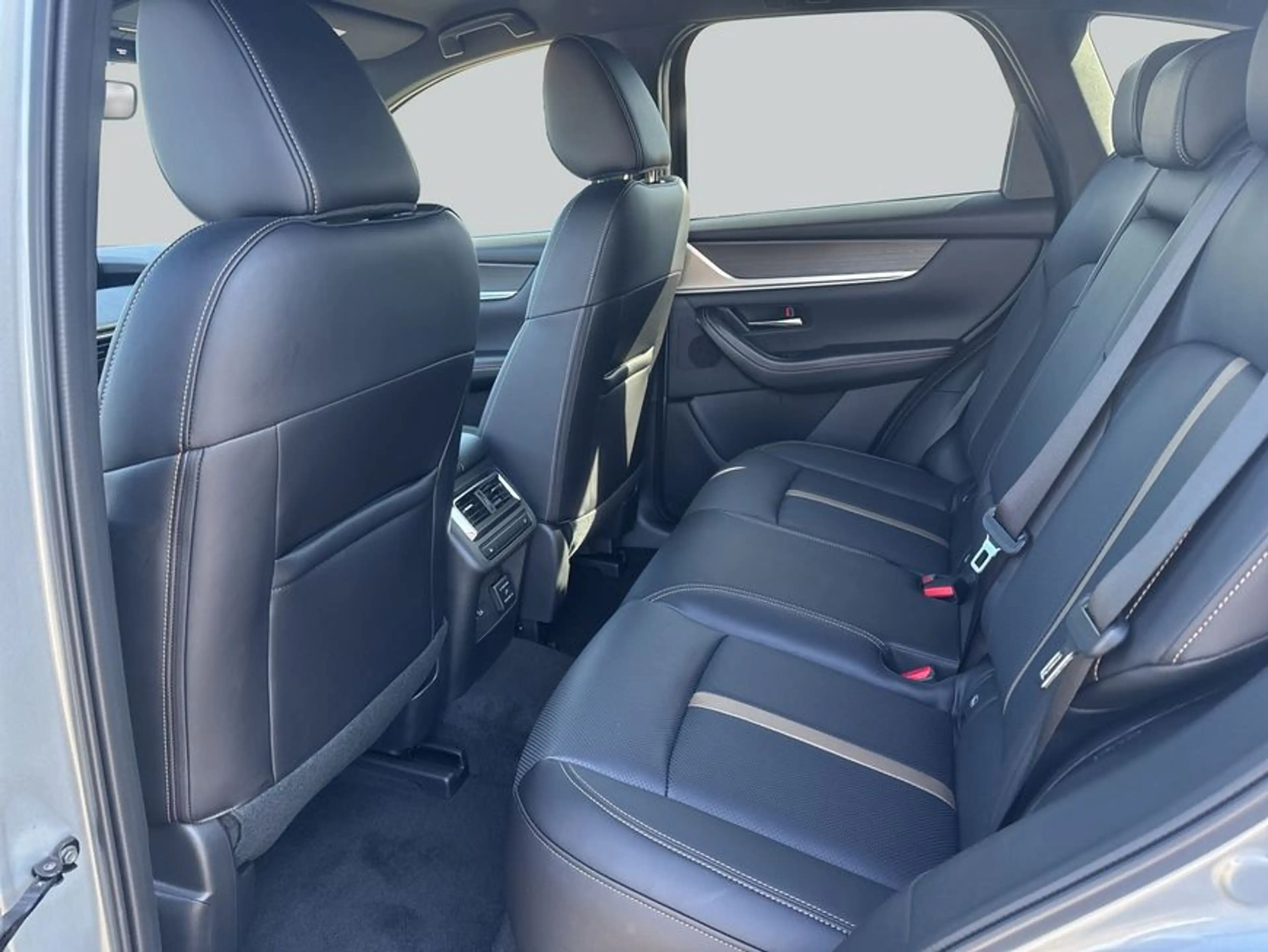 Mazda CX-60 AWD PHEV Aut. HOMURA 141 kW, 5-türig — photo 11