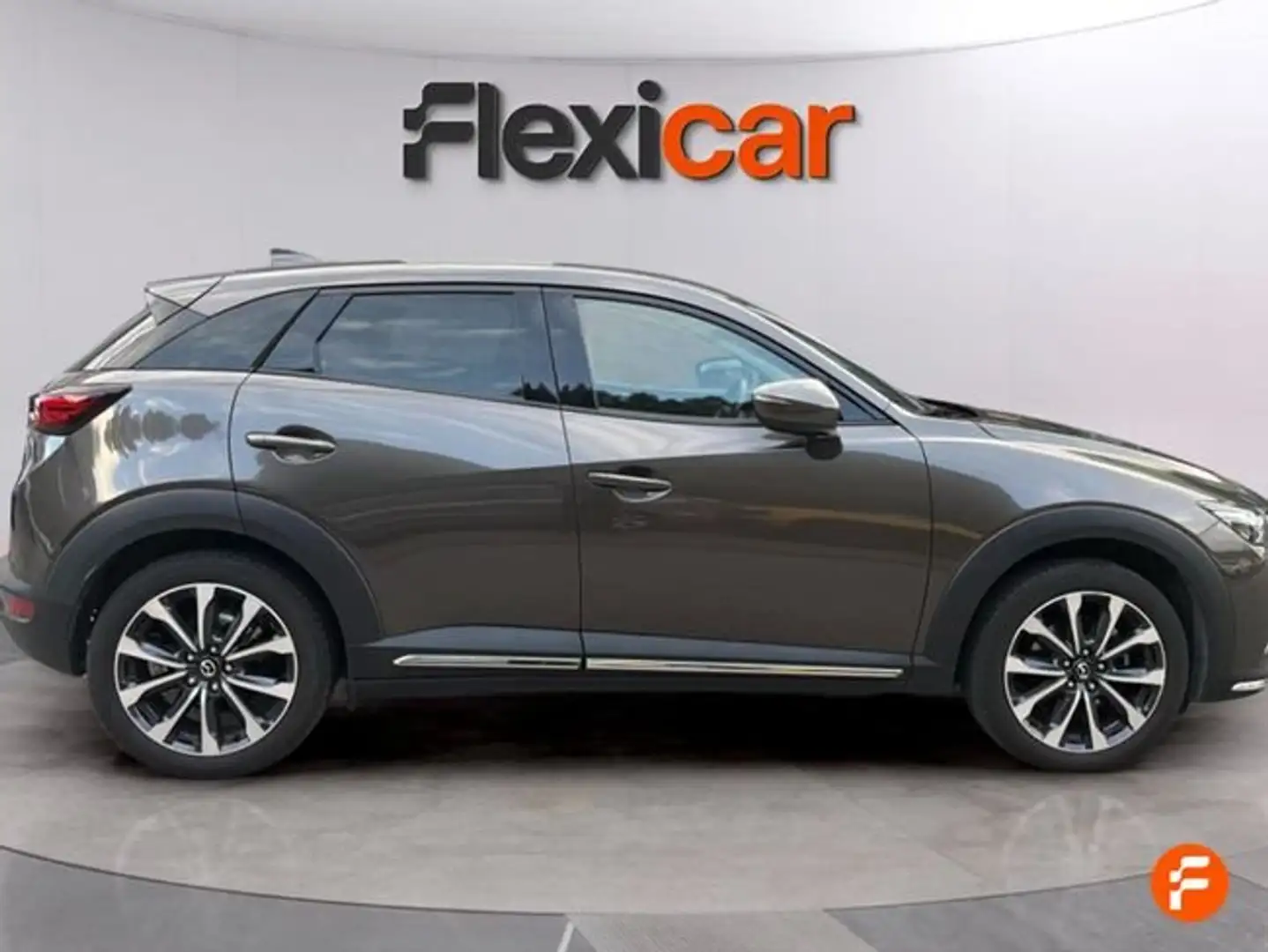 Mazda CX-3 2.0 Skyactiv-G Zenith 2WD Aut. 89kW Marrón - 2