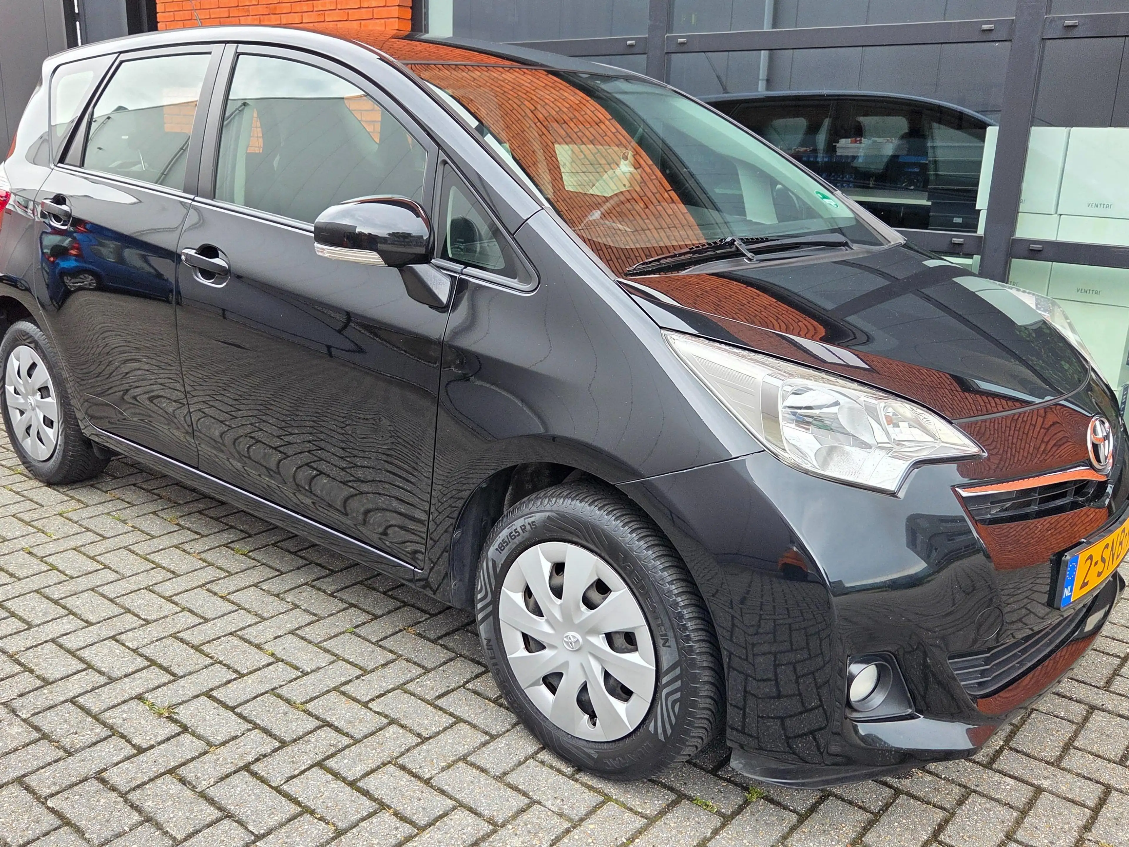 Toyota Verso-S 1.3 VVT-i Comfort Airco APK — photo 2