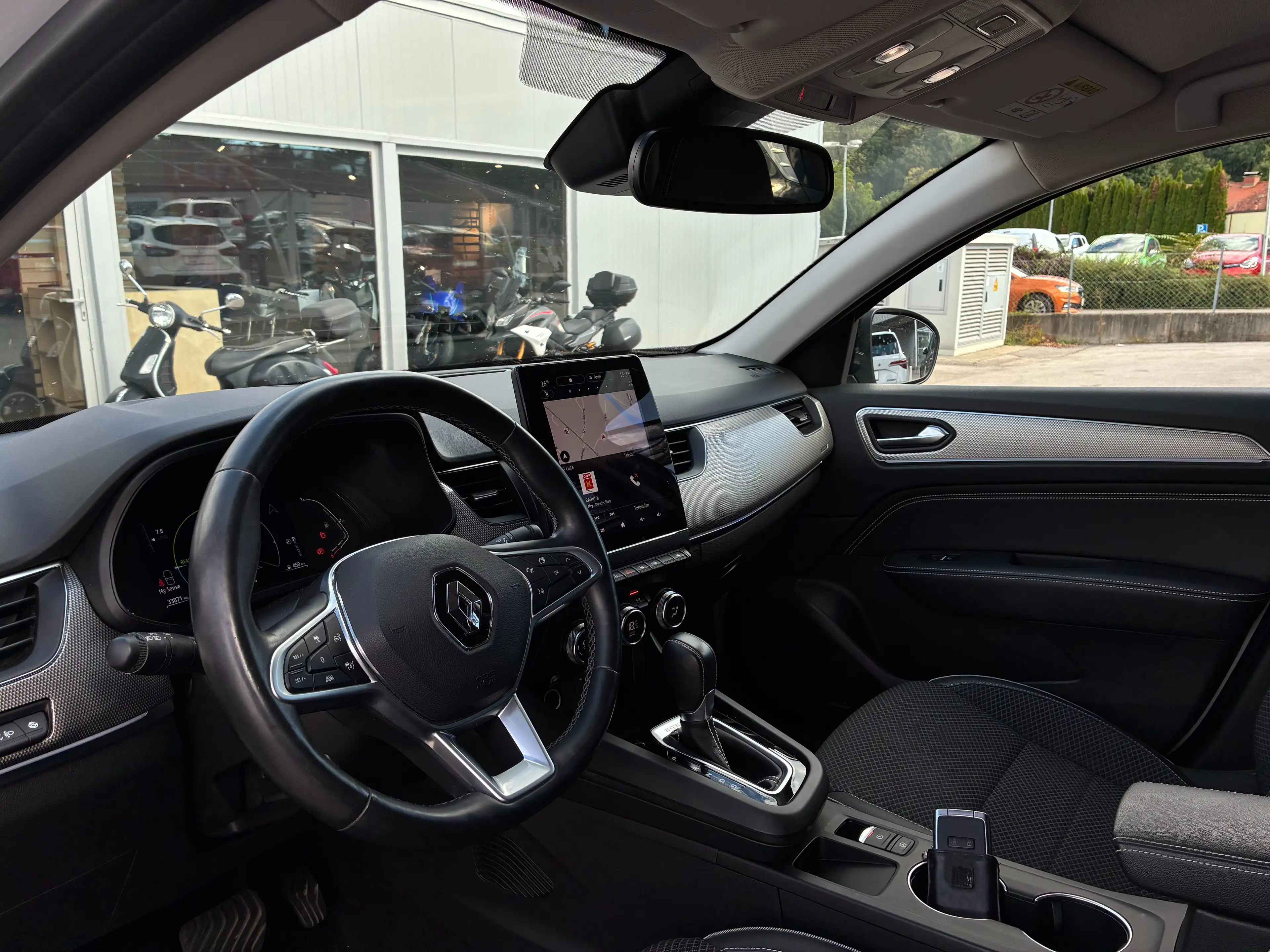 Renault Arkana Arkana E-Tech Hybrid 145 Intens Aut. Intens — photo 8