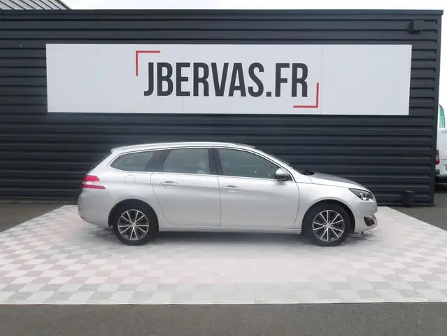 Peugeot 1.6 BlueHDi 120ch Allure+GPS et Caméra