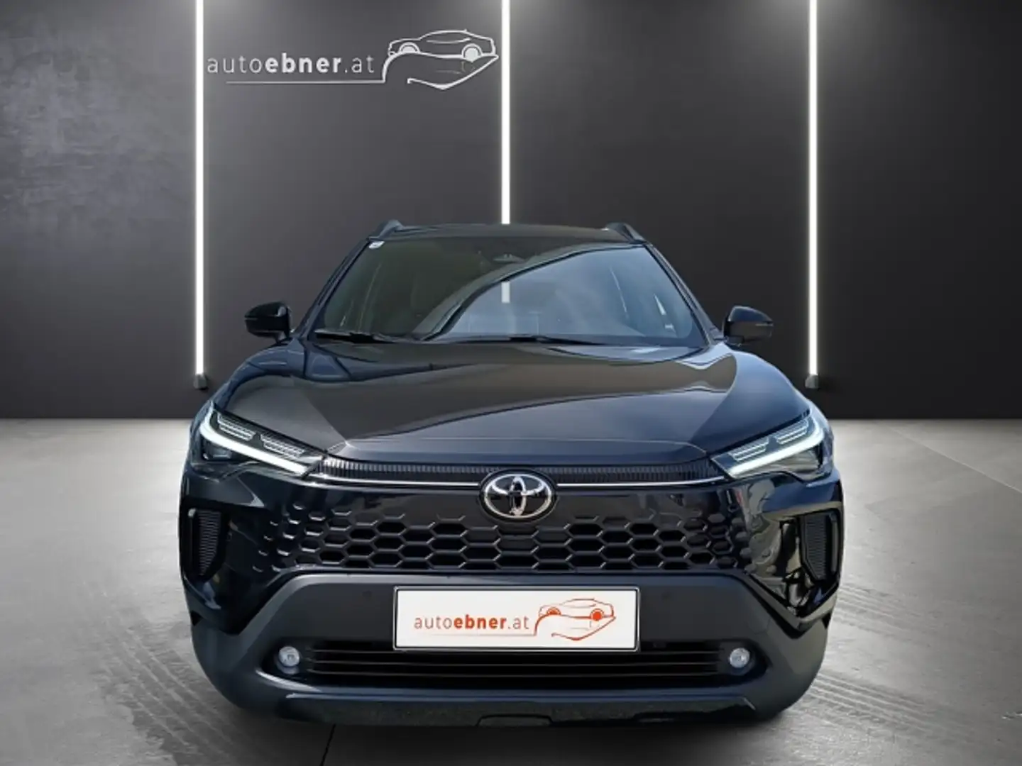 Toyota Corolla Cross Corolla Cross 2.0 Active Drive 180PS 4x2 Schwarz - 2