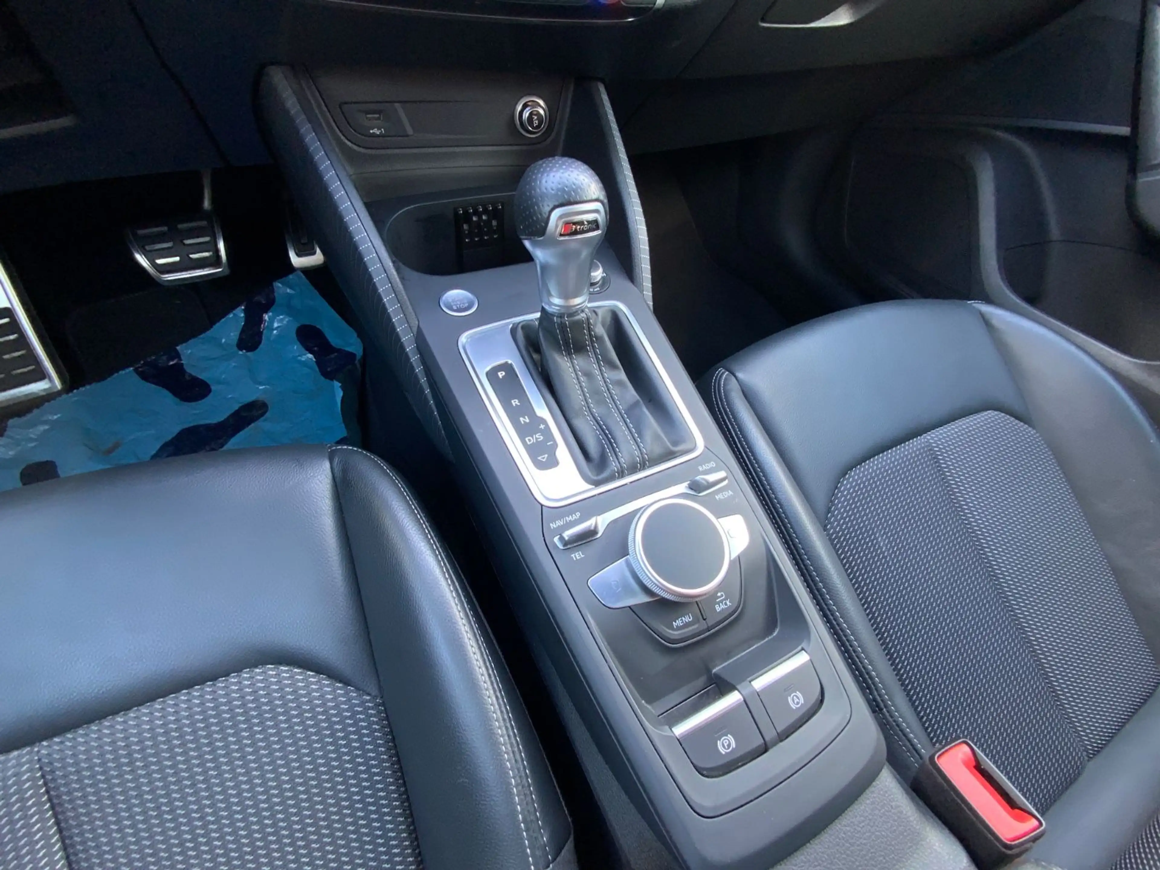 Audi Q2 35 TFSI S-Line/ Pano/ AHK/ LED — photo 12