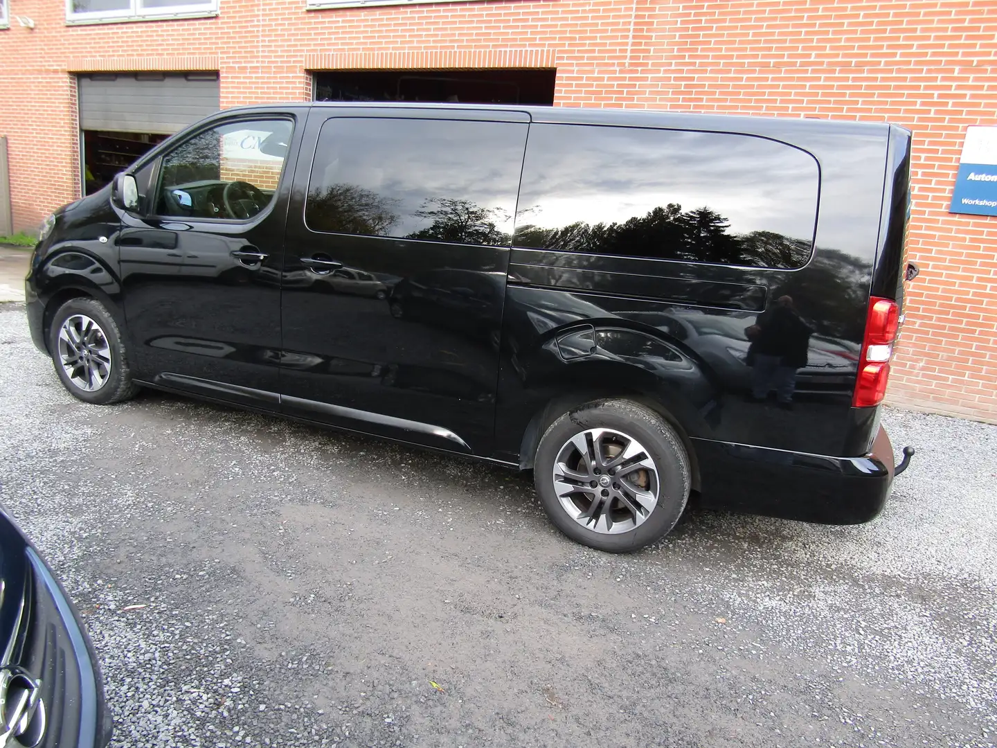 Opel Zafira Life Minibus 8 Places 2.0 TD B/auto Gar.1 An + Reprise Schwarz - 2