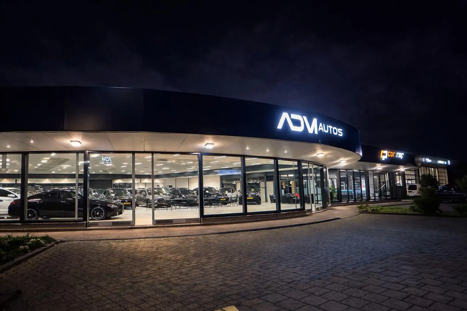 Mercedes-Benz A 180 AMG-PAKKET Grau - 2