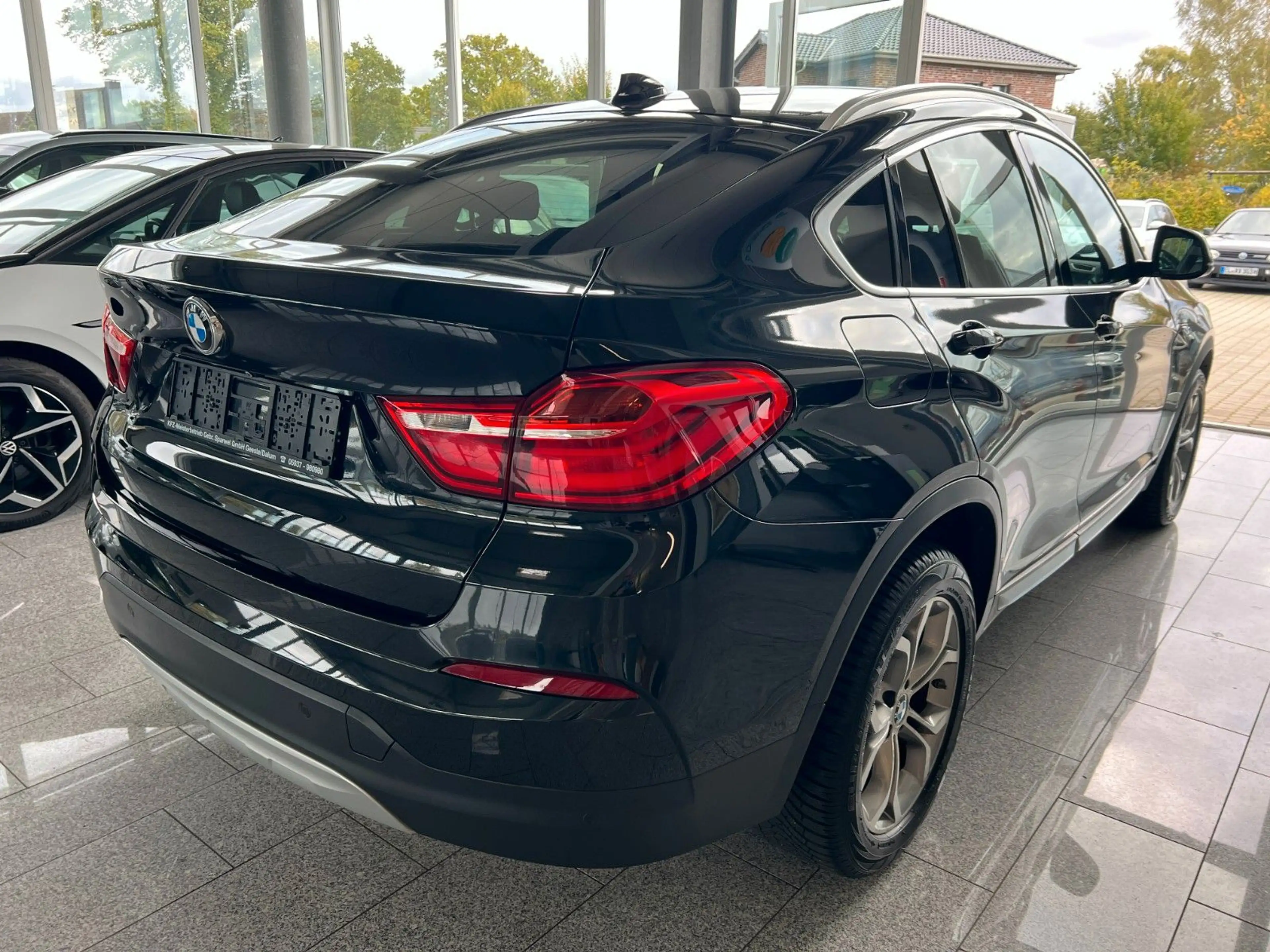 BMW X4 xDrive 20 d / AHK / el. Heck / Leder — photo 5