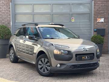 1.6 BlueHDi Shine Netjes onderhouden!!