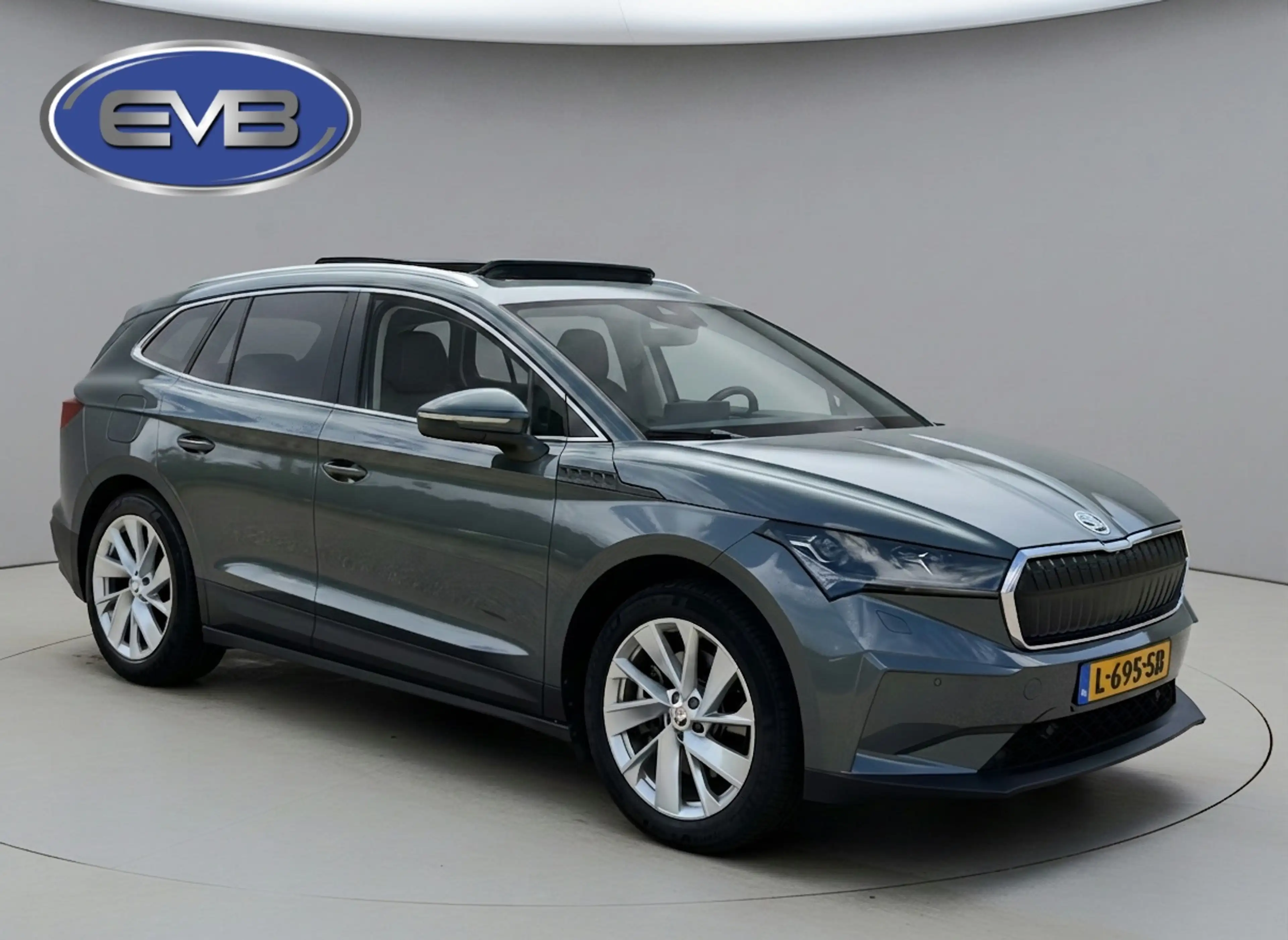 Skoda Enyaq iV 80, panoramadak, electr bedienbare trekhaak, 1/ — photo 7