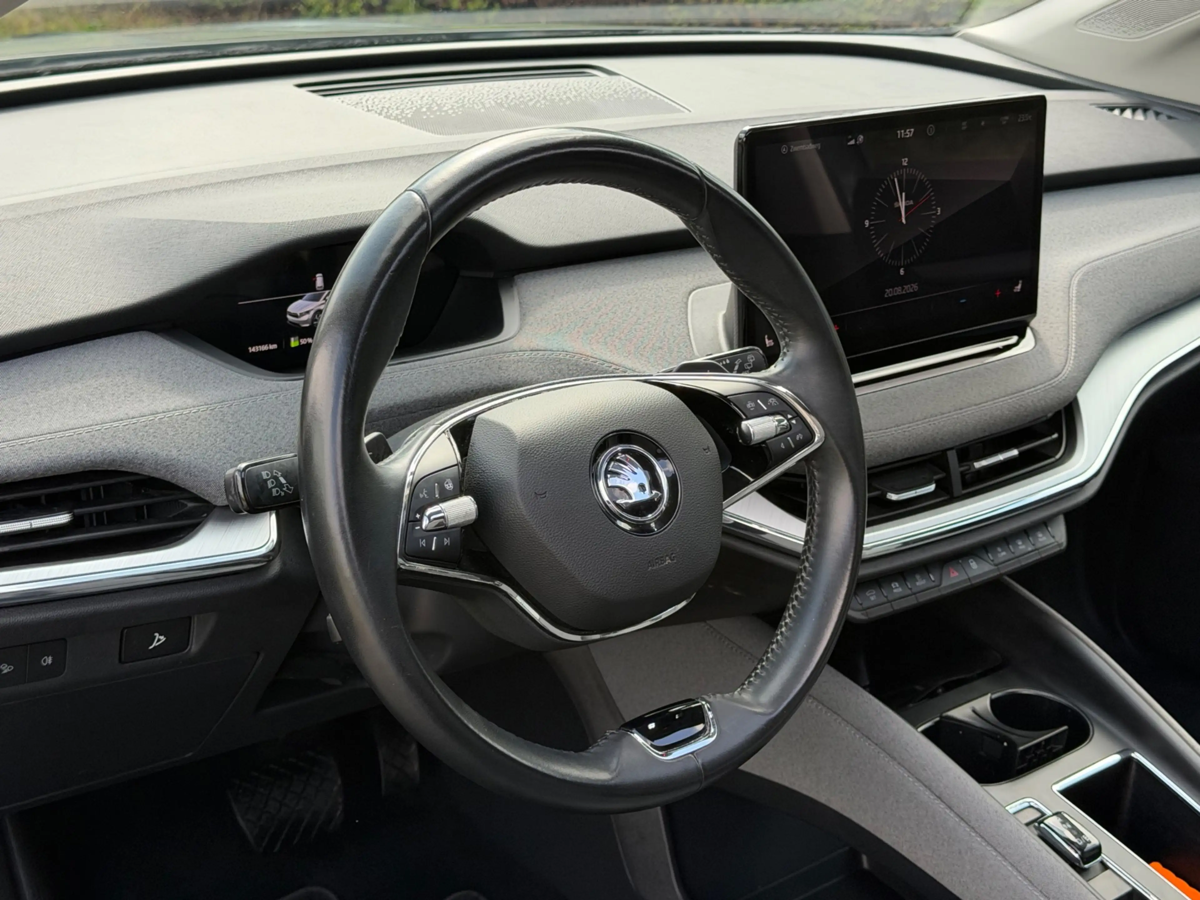 Skoda Enyaq iV 80, panoramadak, electr bedienbare trekhaak, 1/ — photo 31