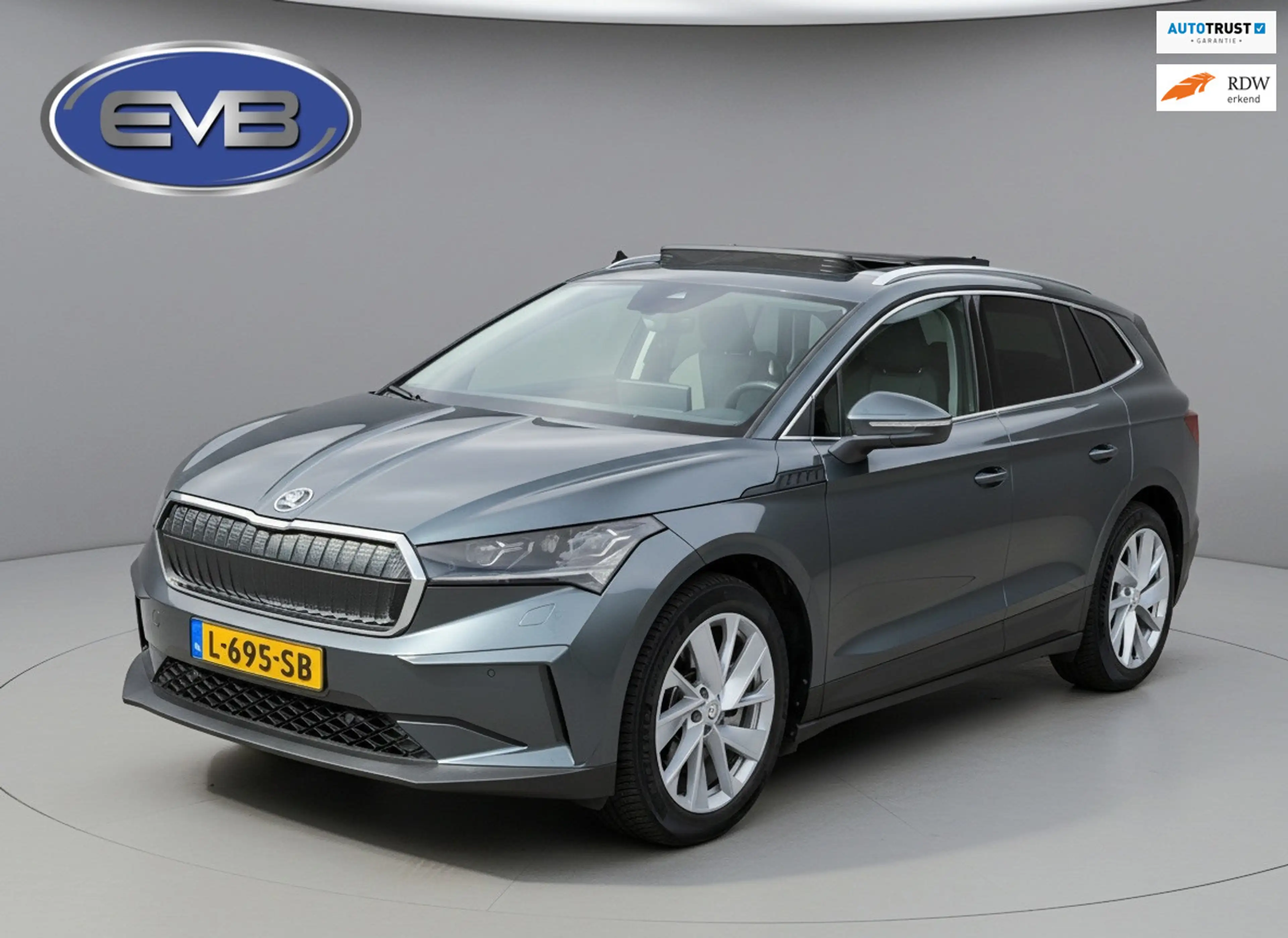Skoda Enyaq iV 80, panoramadak, electr bedienbare trekhaak, 1/