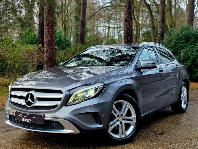 Mercedes-Benz GLA 180 GLA 180 Urban Line